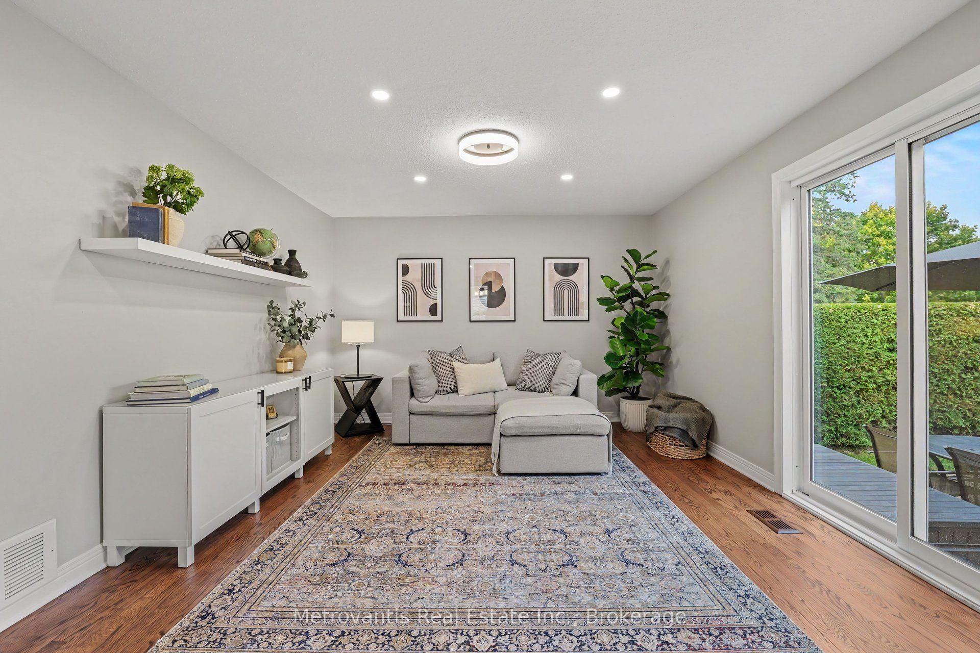 Photo 18 of 1614 Meadowfield Place, Ottawa, Chapel Hill — HOMEH