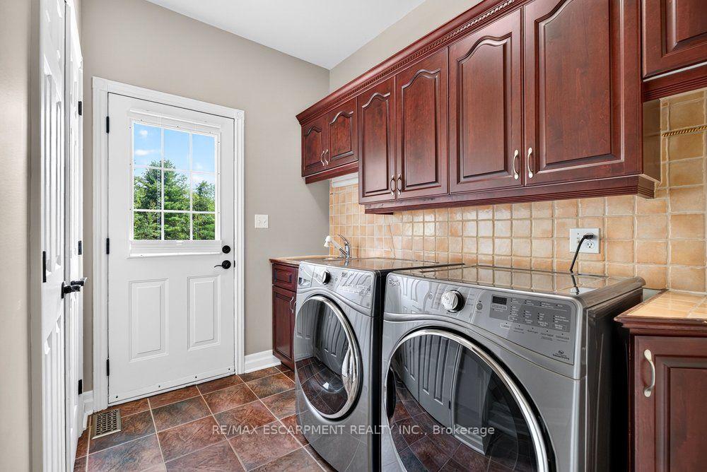 Photo 12 of 110 Concession 11 Road E, Hamilton, Rural Flamborough — HOMEH