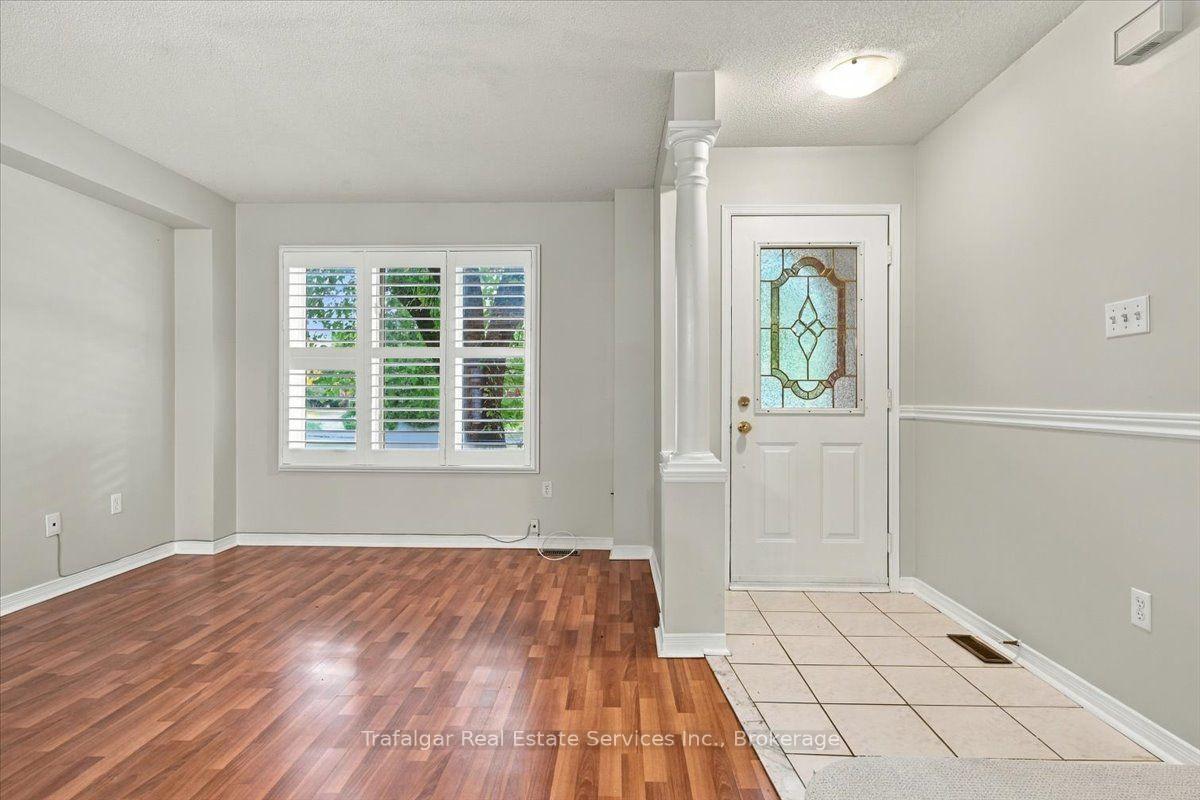 Photo 5 of 2212 Westoak Trails Boulevard, Oakville, West Oak Trails — HOMEH