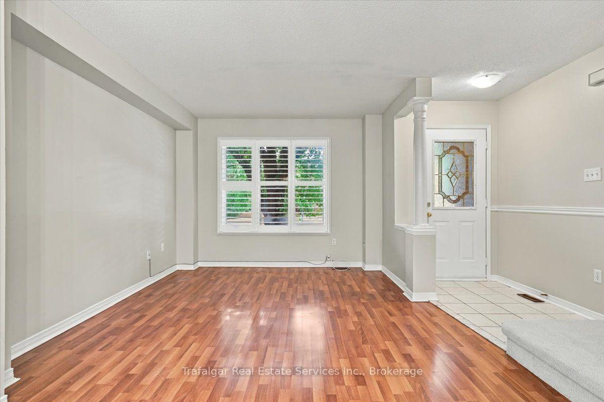 Photo 7 of 2212 Westoak Trails Boulevard, Oakville, West Oak Trails — HOMEH