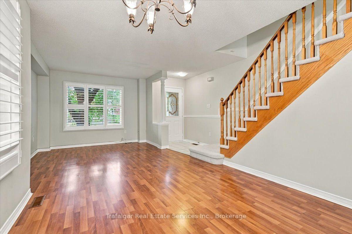 Photo 16 of 2212 Westoak Trails Boulevard, Oakville, West Oak Trails — HOMEH