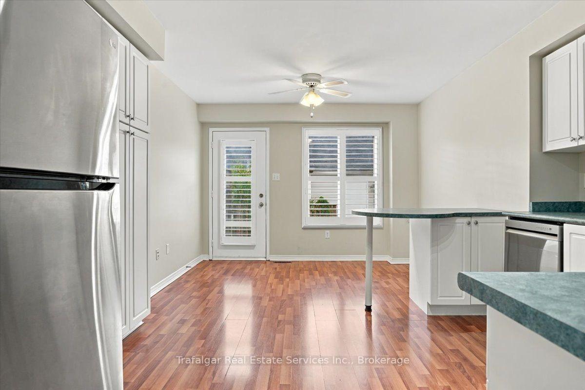 Photo 18 of 2212 Westoak Trails Boulevard, Oakville, West Oak Trails — HOMEH