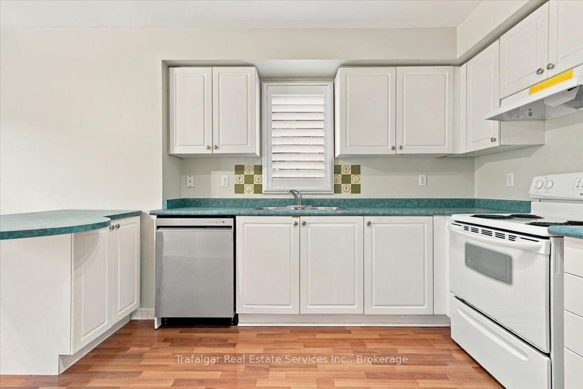 Photo 20 of 2212 Westoak Trails Boulevard, Oakville, West Oak Trails — HOMEH