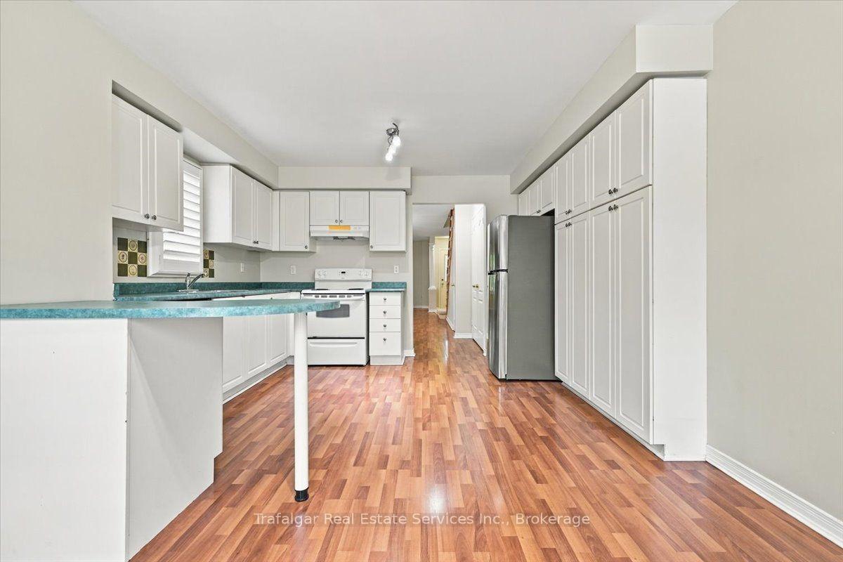 Photo 26 of 2212 Westoak Trails Boulevard, Oakville, West Oak Trails — HOMEH