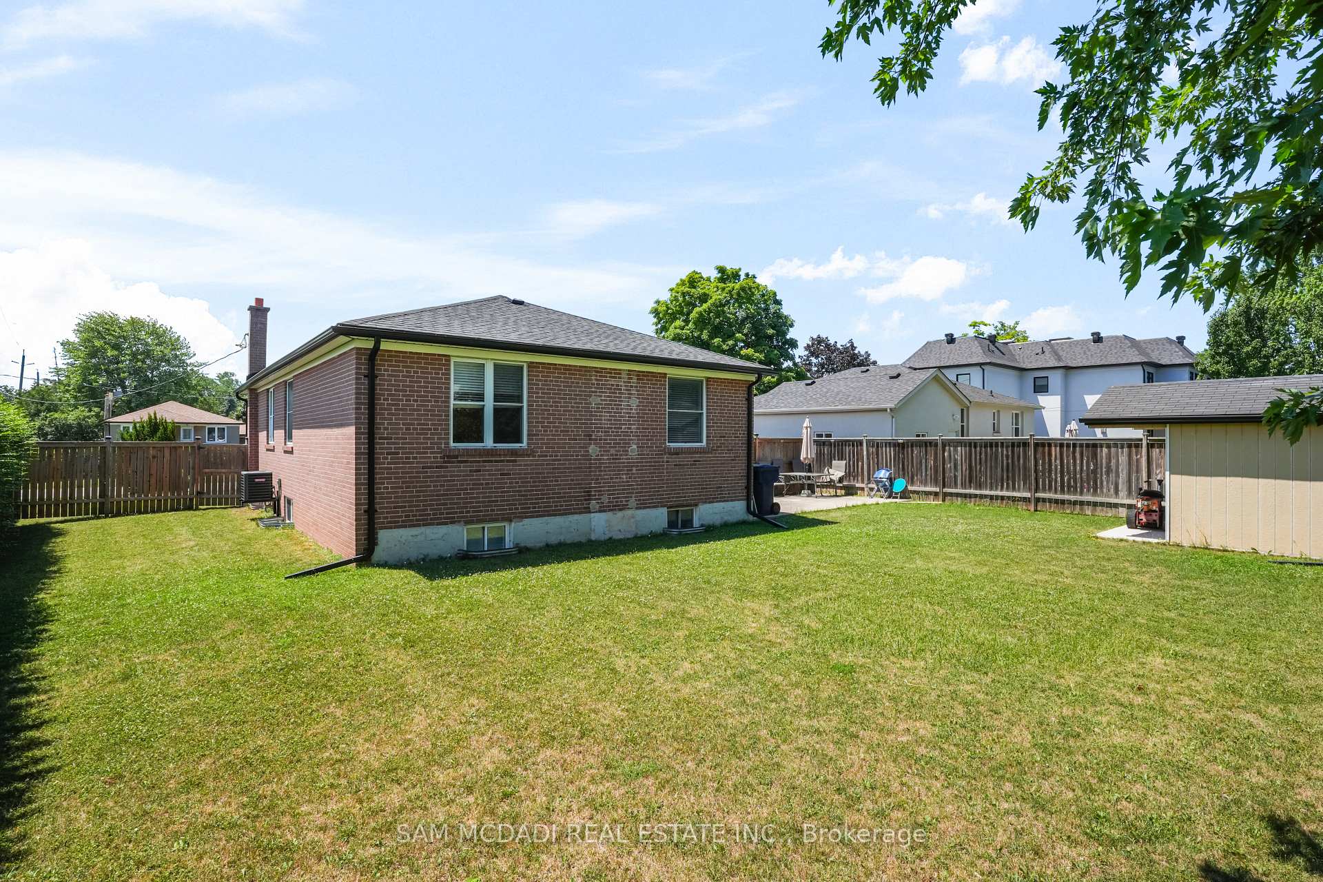 Photo 23 of Unit Upper, 544 Sandmere Place, Oakville, West — HOMEH
