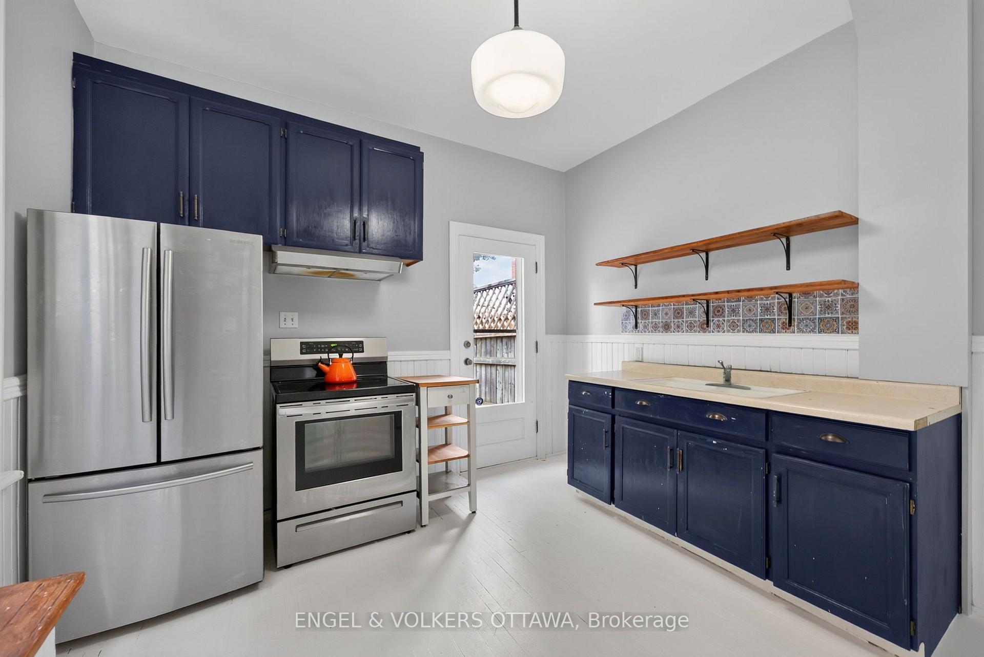 Photo 18 of 75 Eccles Street, Ottawa, West Centre Town — HOMEH