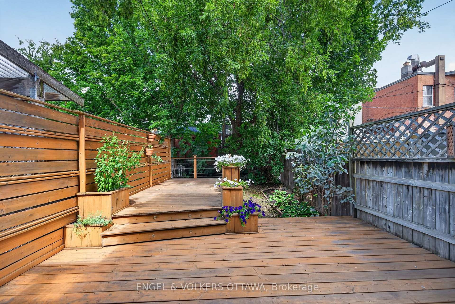 Photo 34 of 75 Eccles Street, Ottawa, West Centre Town — HOMEH