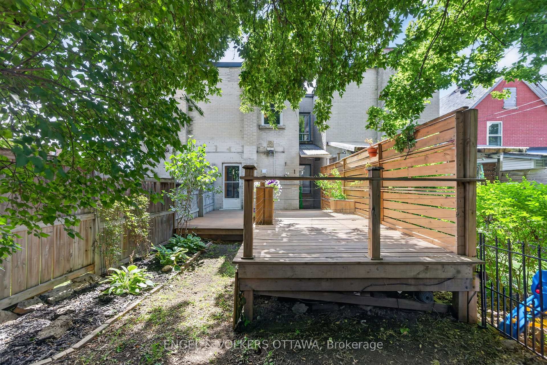Photo 37 of 75 Eccles Street, Ottawa, West Centre Town — HOMEH
