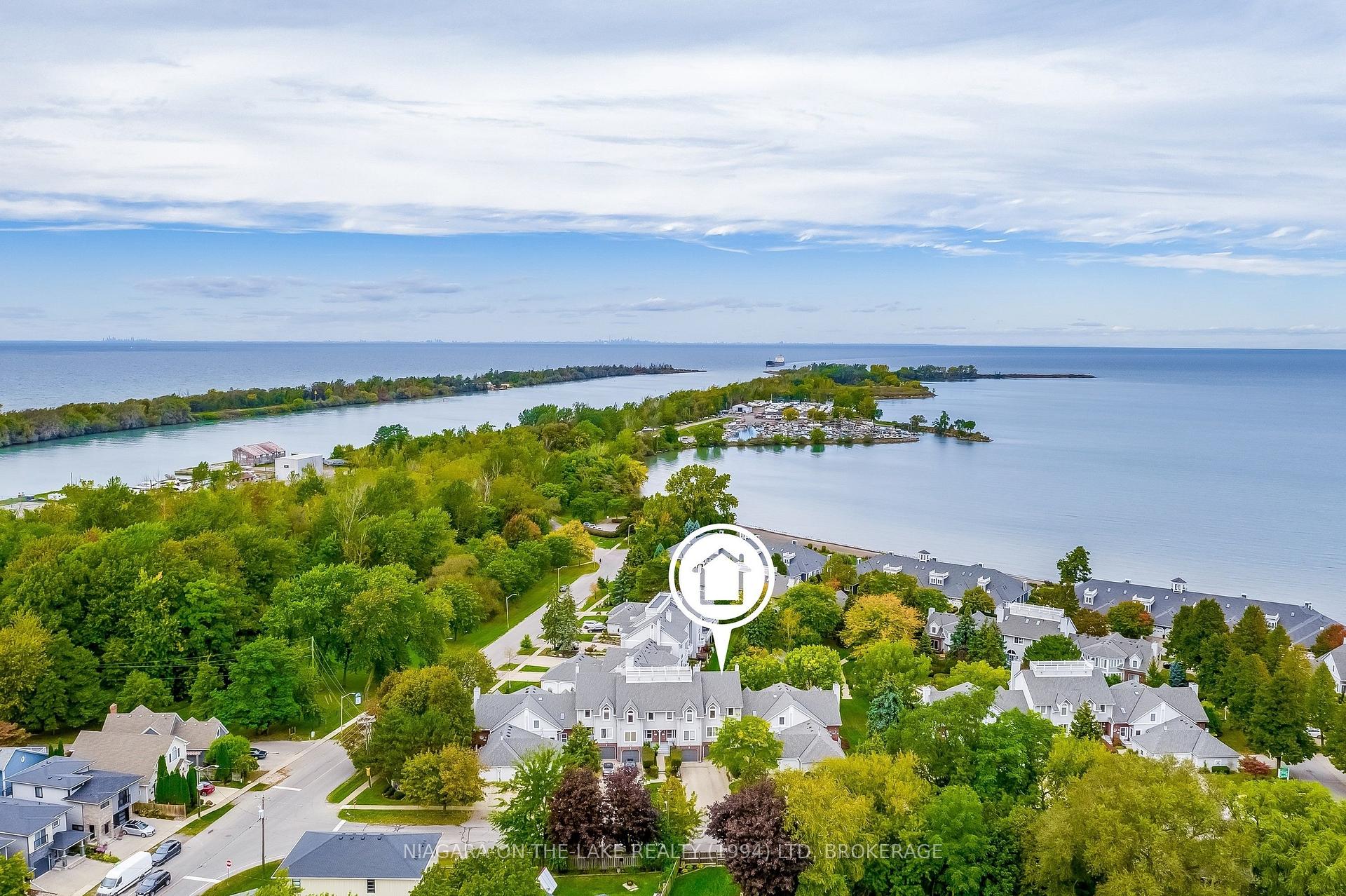Photo 2 of Unit 14, 1 Lakeside Drive, St. Catharines, Port Weller — HOMEH