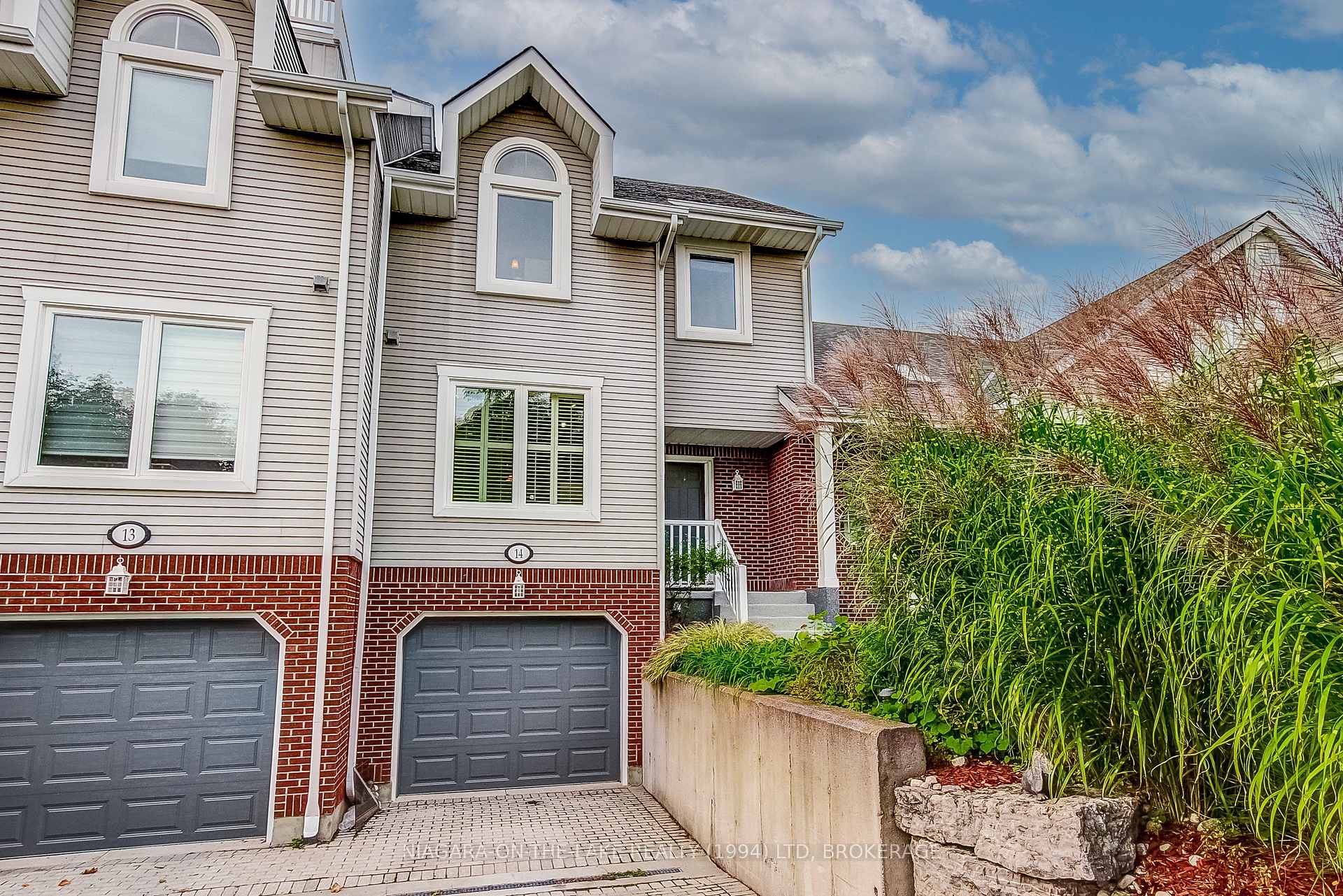 Photo 4 of Unit 14, 1 Lakeside Drive, St. Catharines, Port Weller — HOMEH