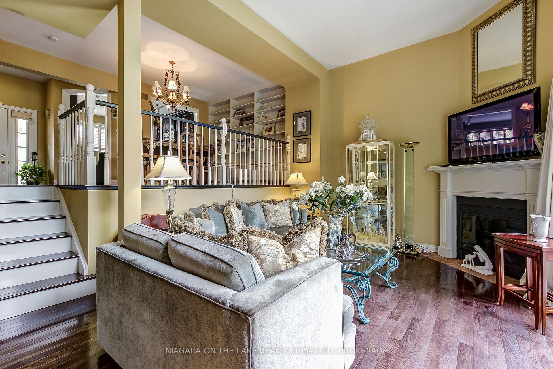 Photo 13 of Unit 14, 1 Lakeside Drive, St. Catharines, Port Weller — HOMEH