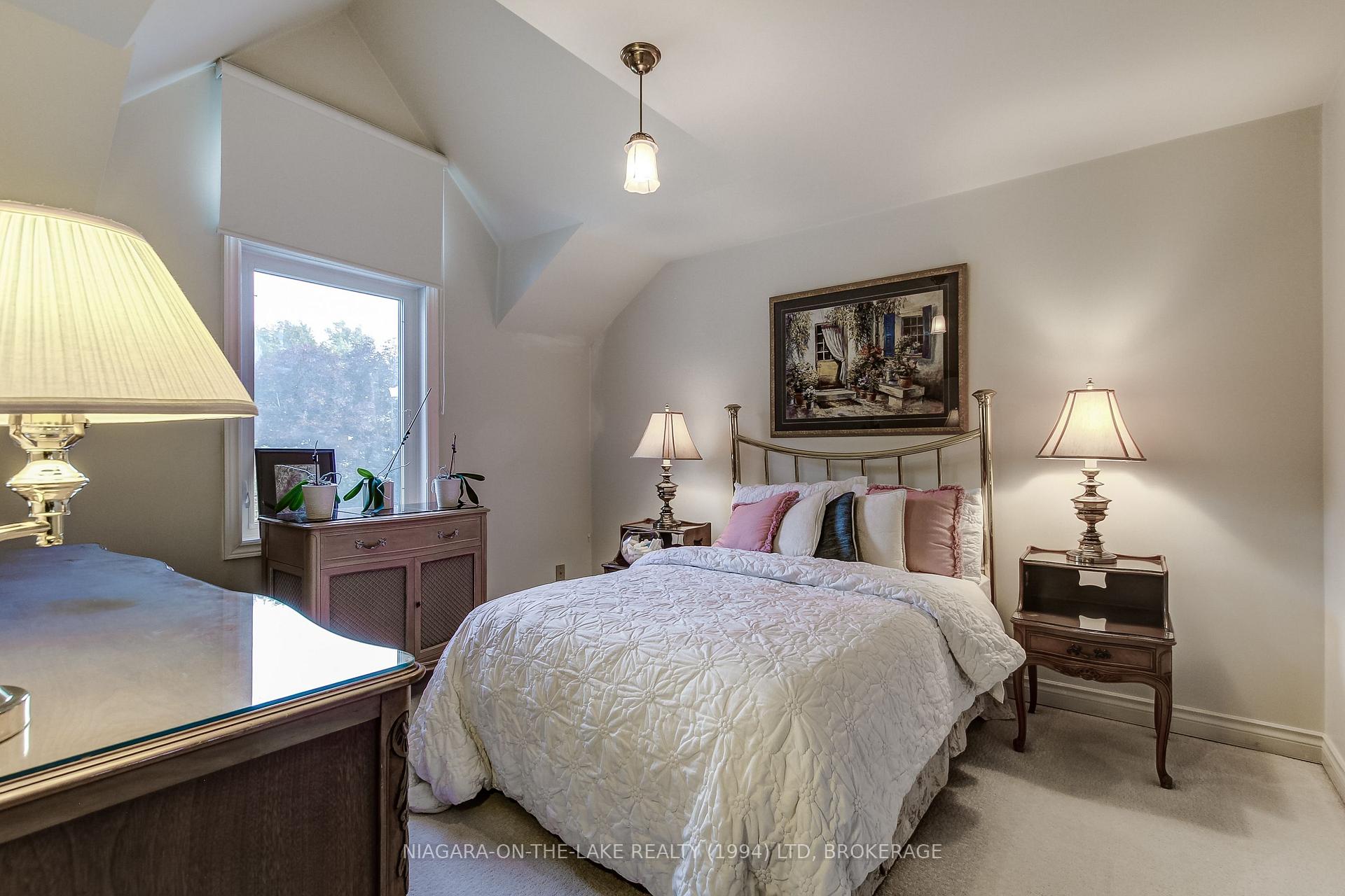 Photo 15 of Unit 14, 1 Lakeside Drive, St. Catharines, Port Weller — HOMEH