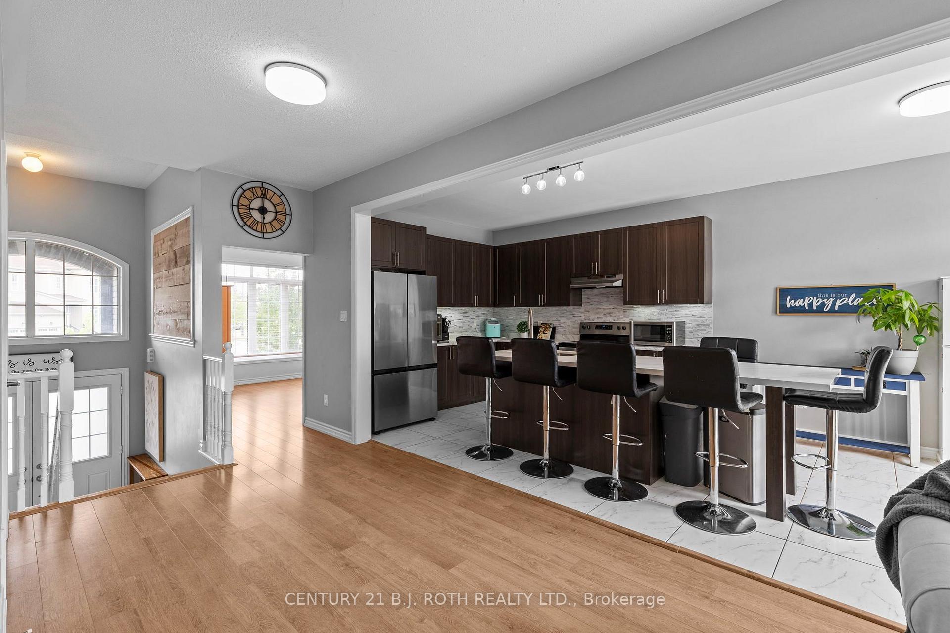 Photo 7 of 211 Roy Drive, Clearview, Stayner — HOMEH