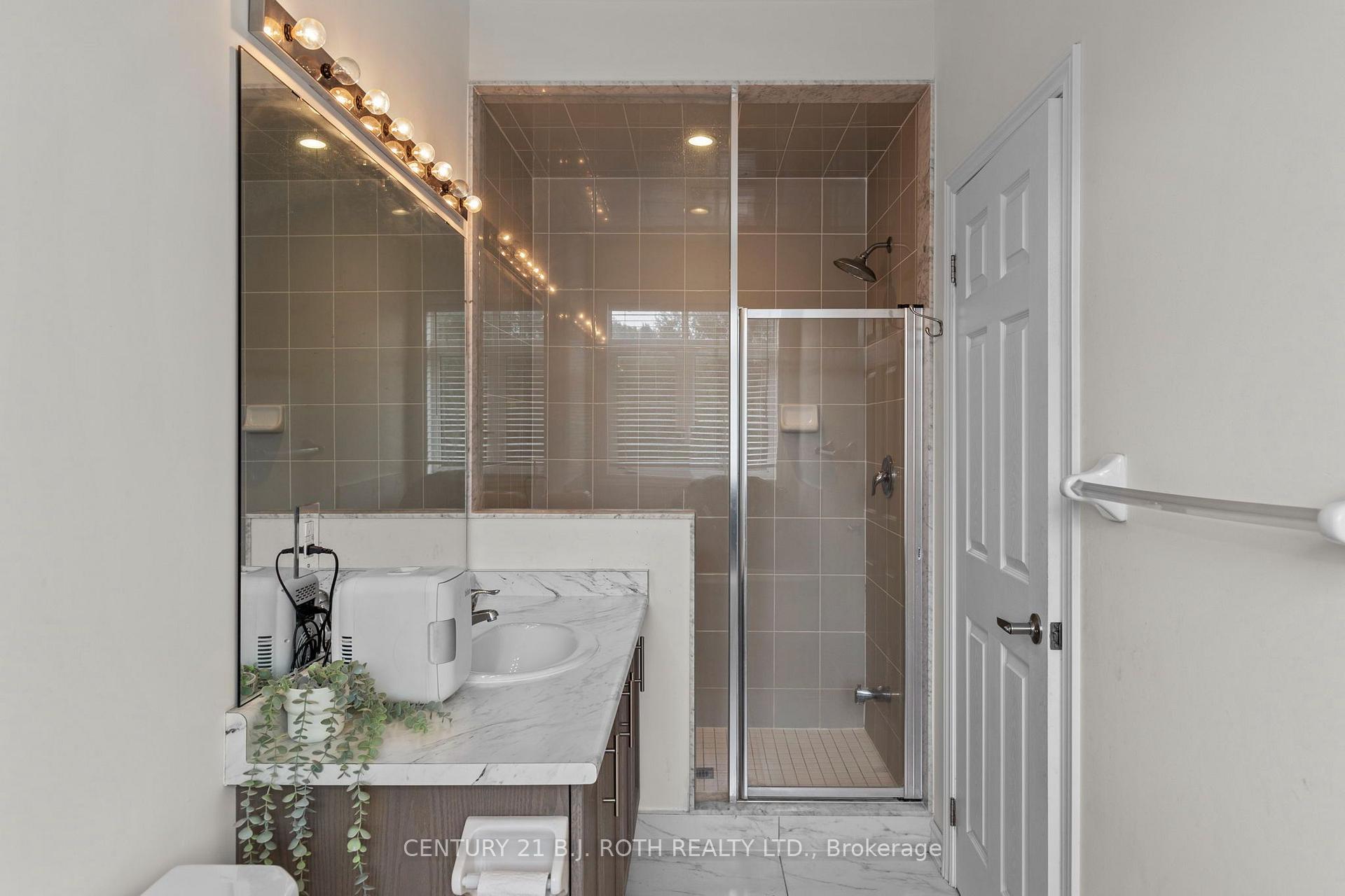 Photo 18 of 211 Roy Drive, Clearview, Stayner — HOMEH