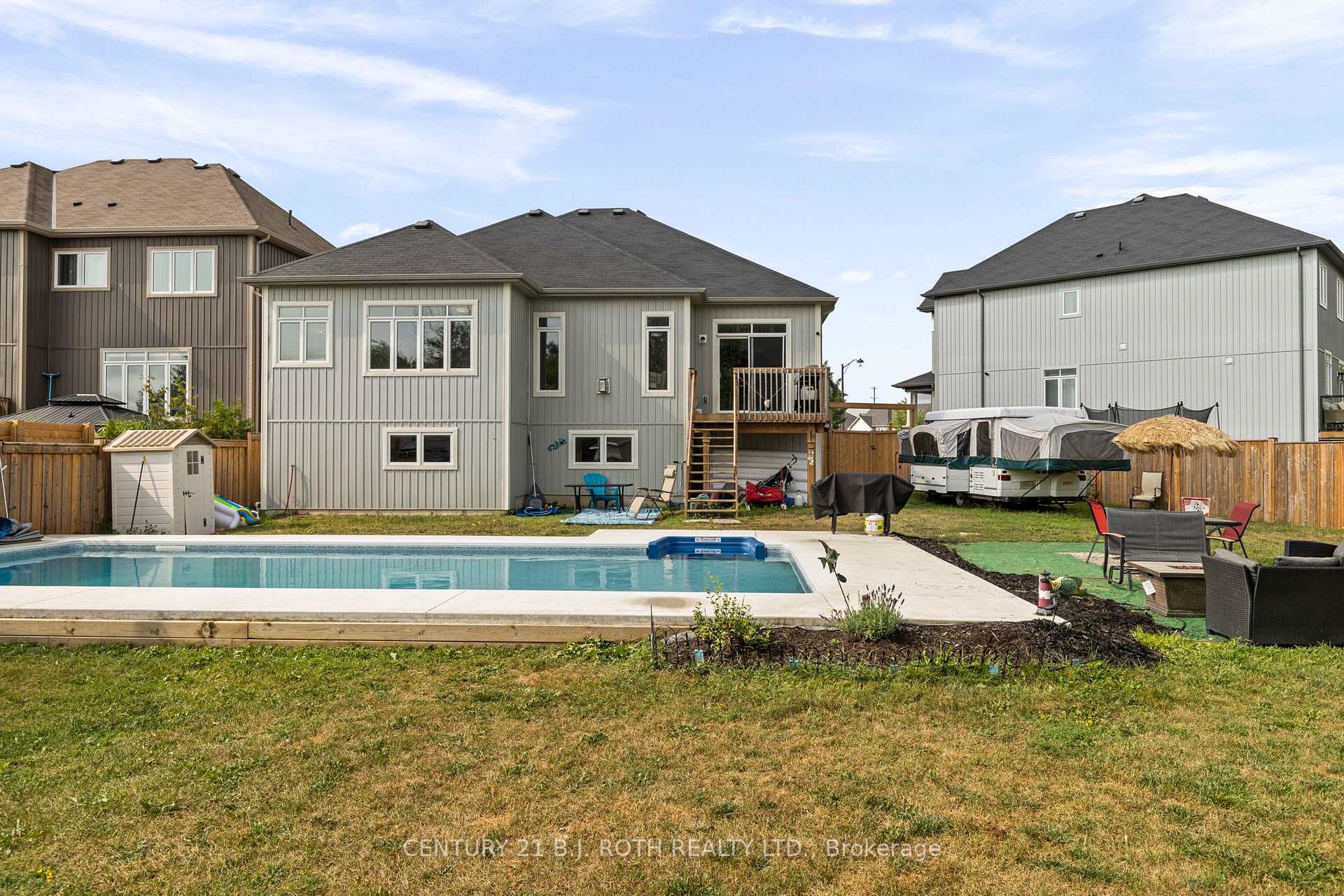 Photo 27 of 211 Roy Drive, Clearview, Stayner — HOMEH
