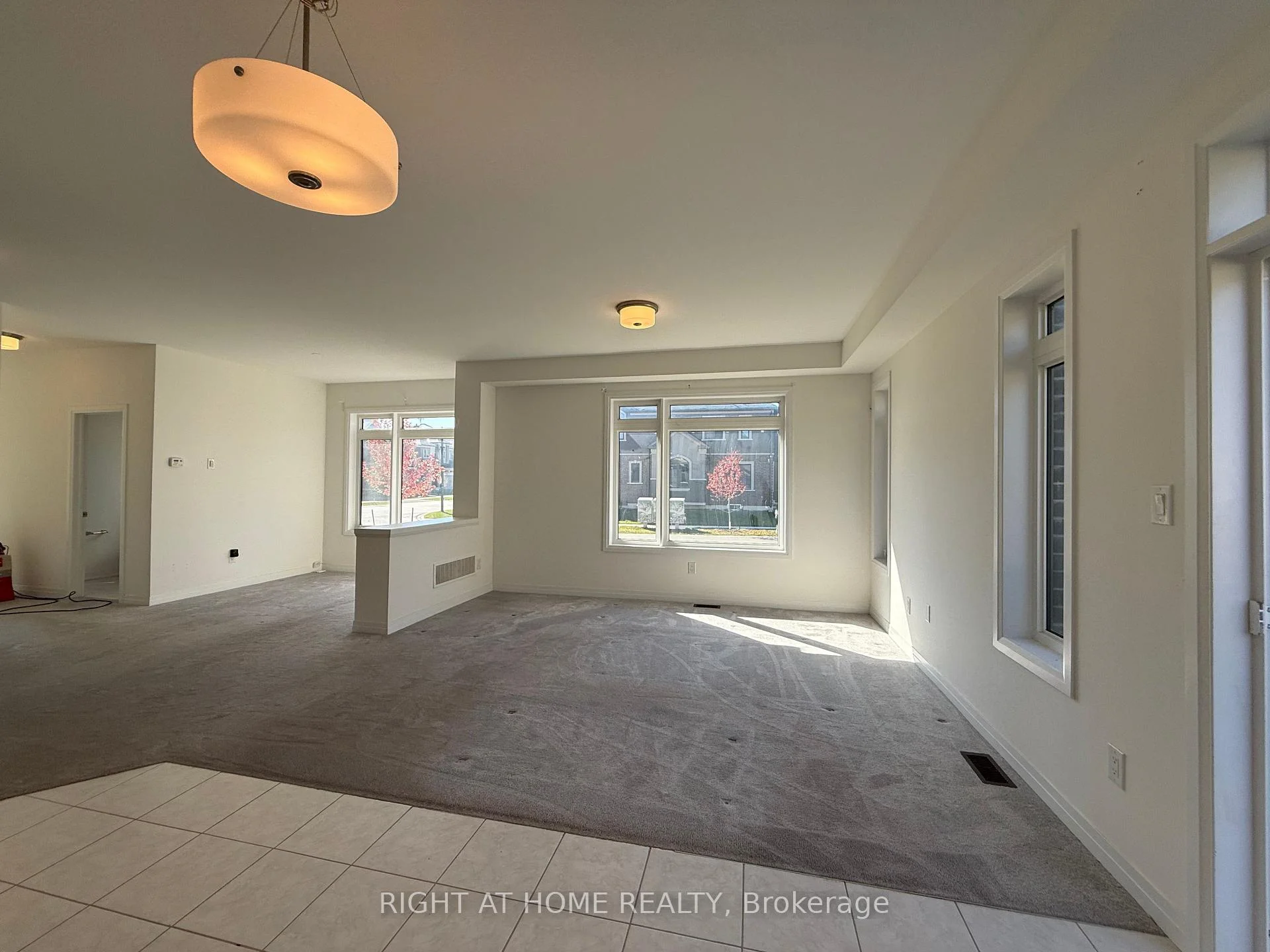 Photo 23 of 95 Hitchman Street, Brant, Paris — HOMEH