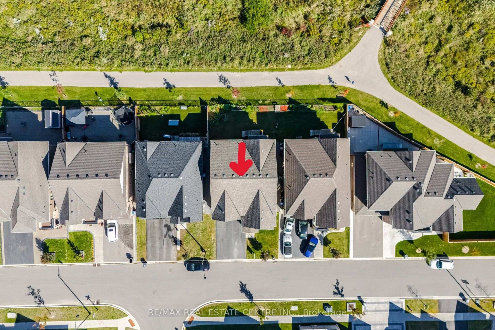 Photo 48 of 30 Tiger Crescent, Brampton, Sandringham-Wellington North — HOMEH