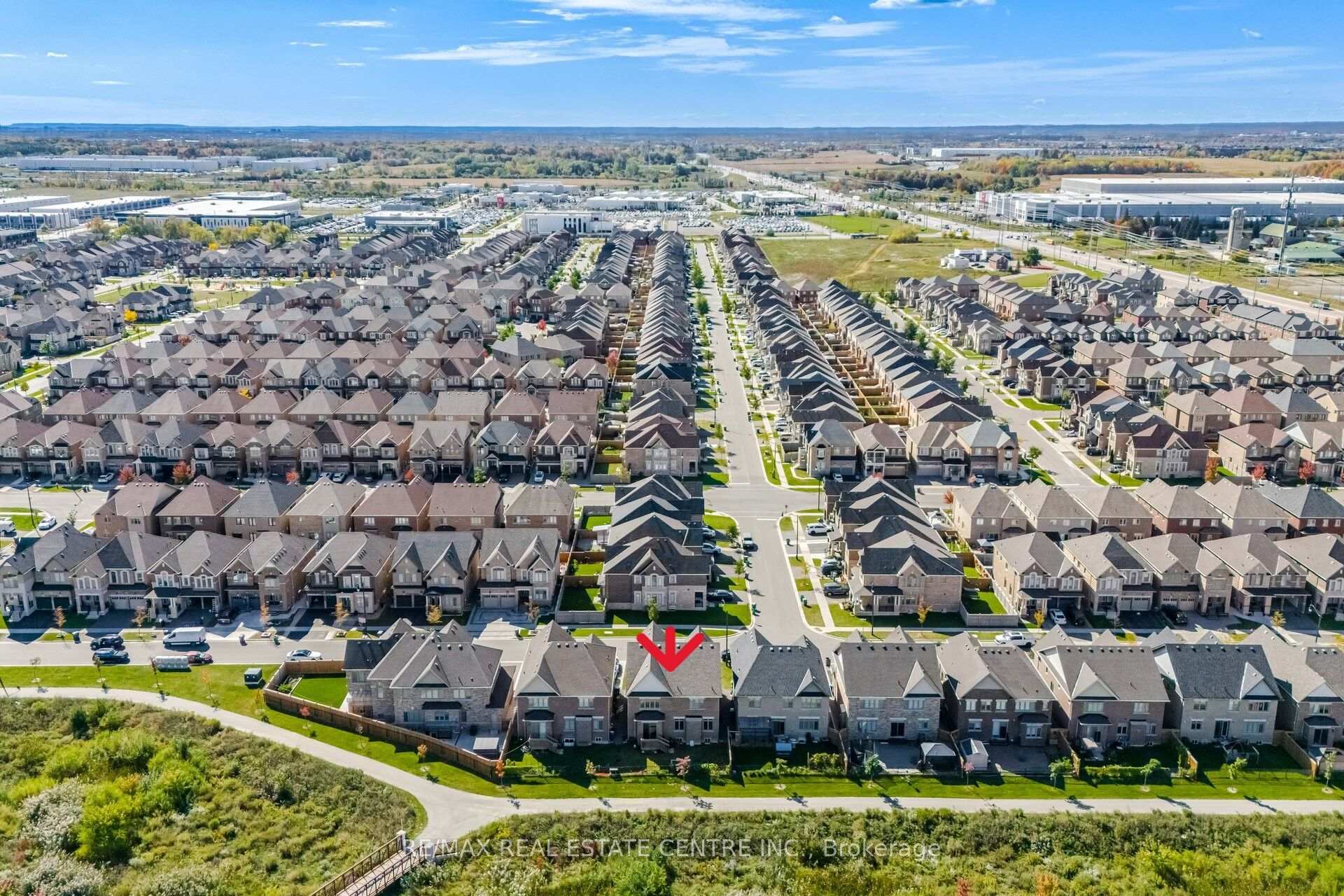 Photo 50 of 30 Tiger Crescent, Brampton, Sandringham-Wellington North — HOMEH