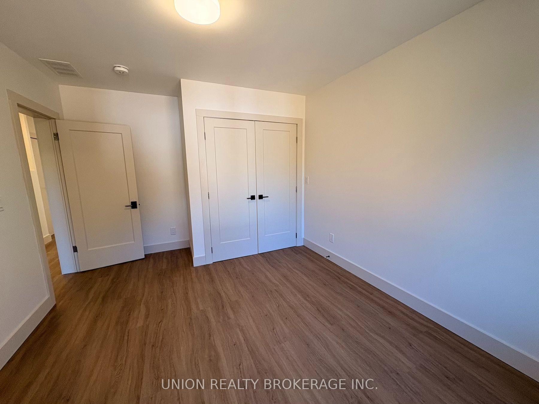 Photo 14 of Unit Main, 35 Elmview Drive, Scarborough, Birchcliffe-Cliffside — HOMEH