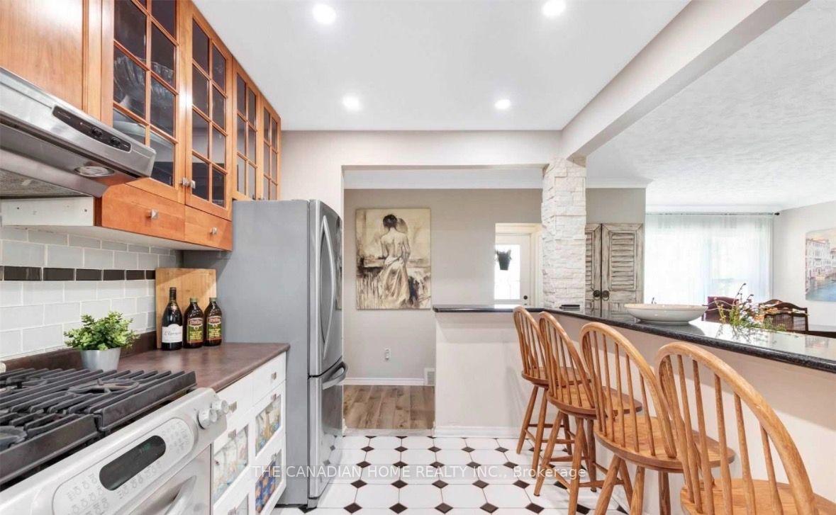 Photo 7 of 23 Todd Road, Scarborough, Agincourt South-Malvern West — HOMEH