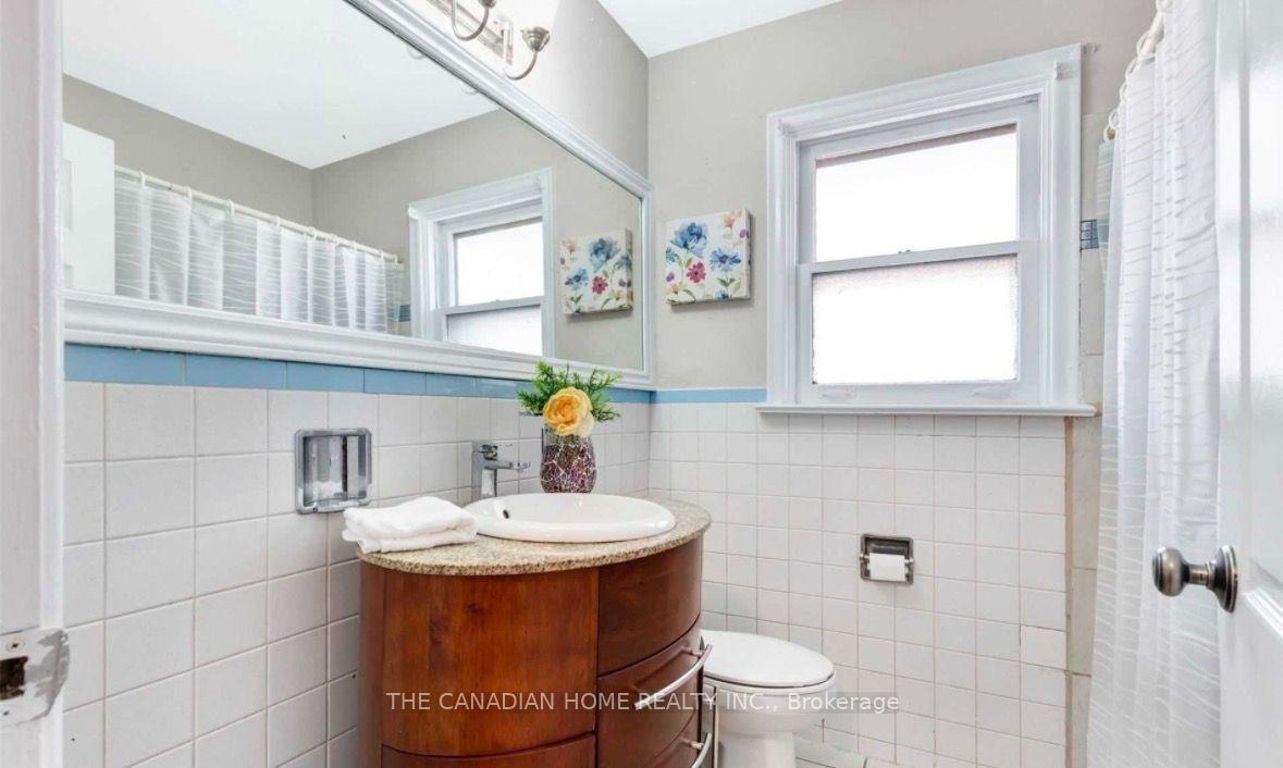Photo 11 of 23 Todd Road, Scarborough, Agincourt South-Malvern West — HOMEH
