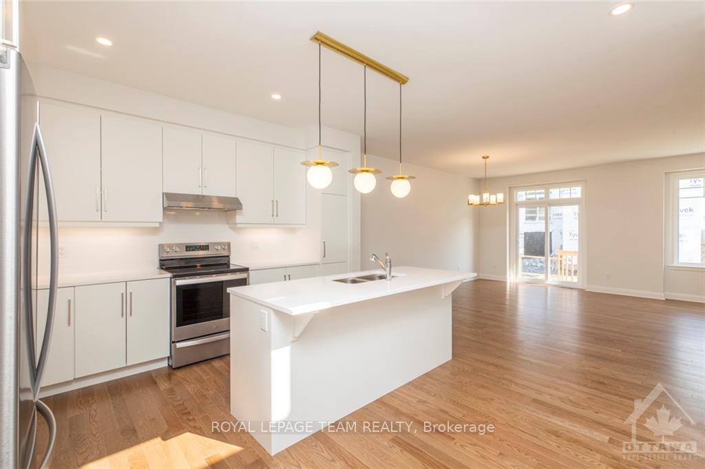 Photo 12 of 527 Hitzlay Terrace, Ottawa, Kanata - Kanata Lakes/Heritage Hills — HOMEH