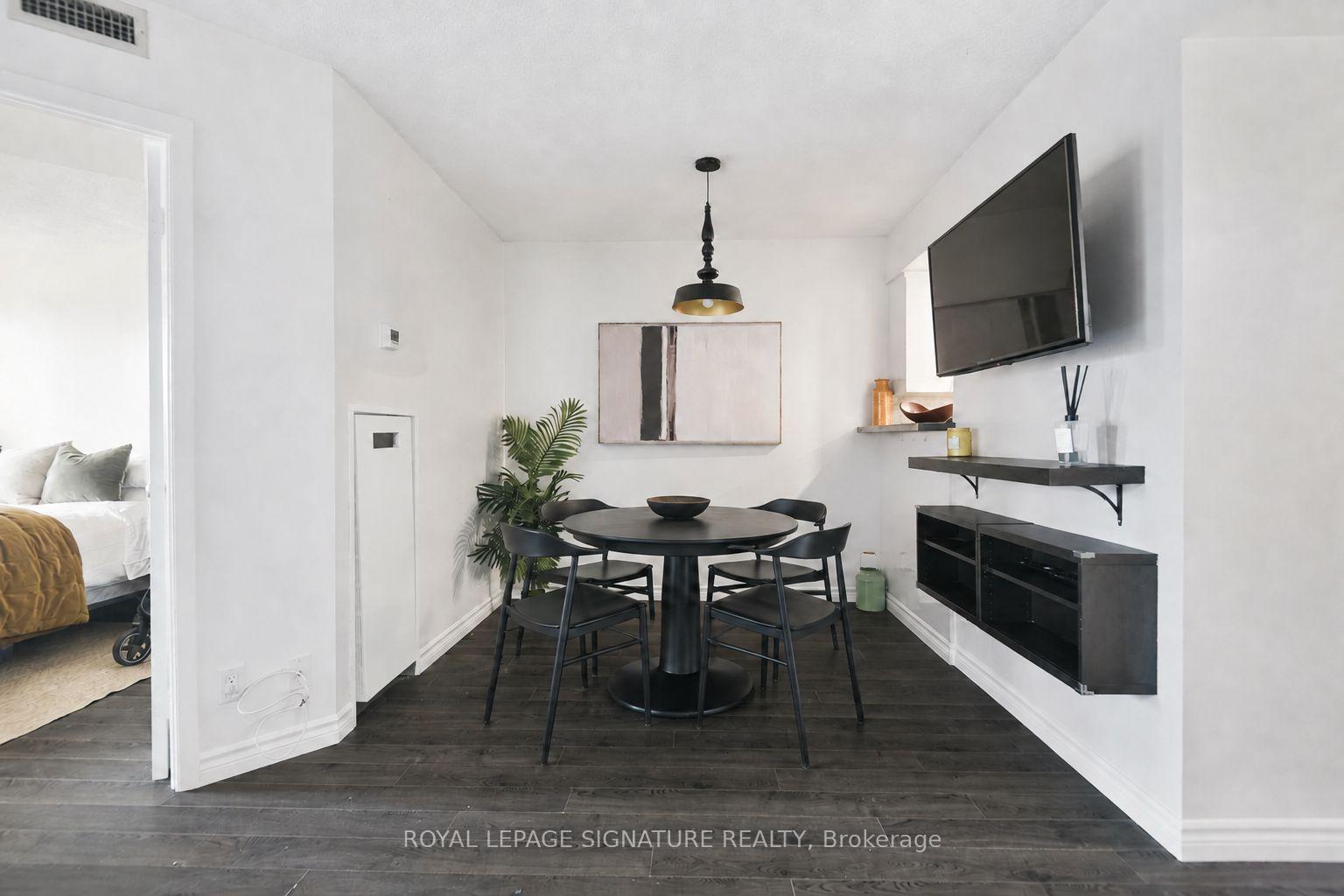 Photo 3 of Unit 415, 456 College Street, Toronto, Palmerston-Little Italy — HOMEH