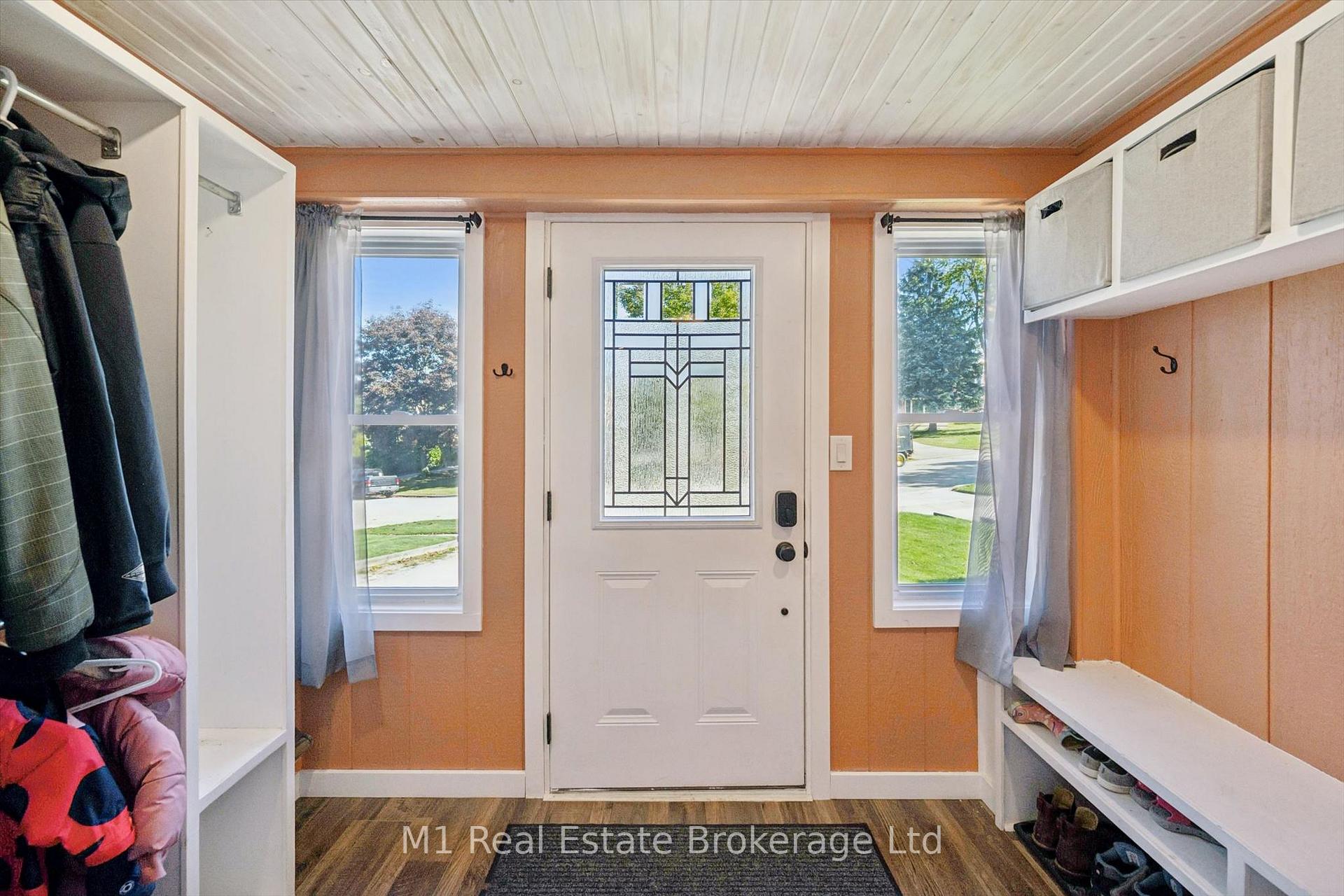 Photo 6 of 53 Johanna Drive, Cambridge, St Andrews/Southwood — HOMEH