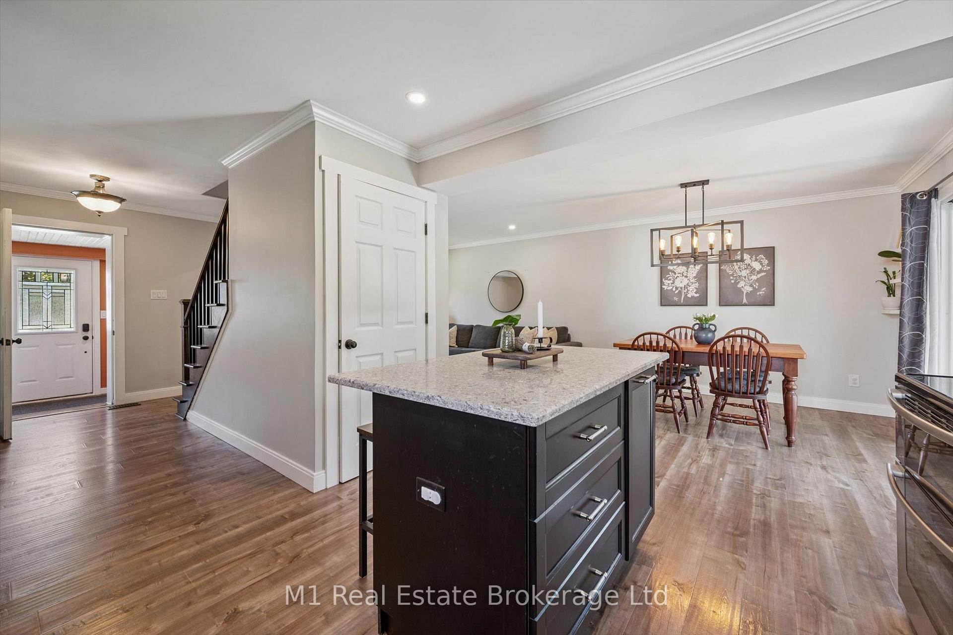 Photo 15 of 53 Johanna Drive, Cambridge, St Andrews/Southwood — HOMEH
