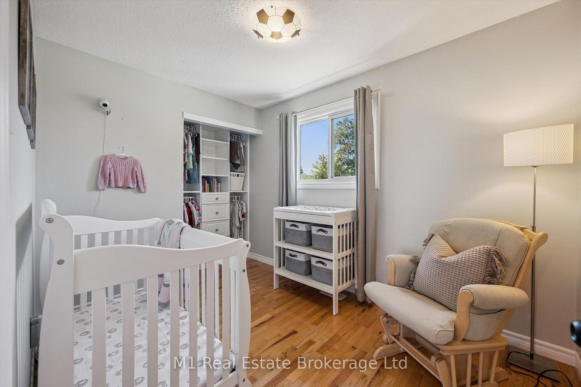 Photo 20 of 53 Johanna Drive, Cambridge, St Andrews/Southwood — HOMEH