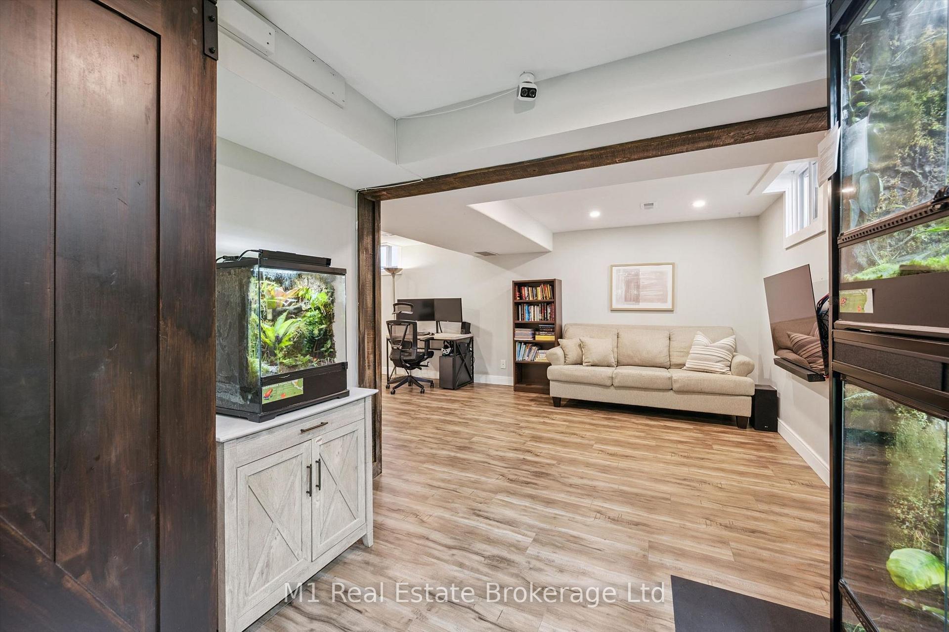 Photo 29 of 53 Johanna Drive, Cambridge, St Andrews/Southwood — HOMEH