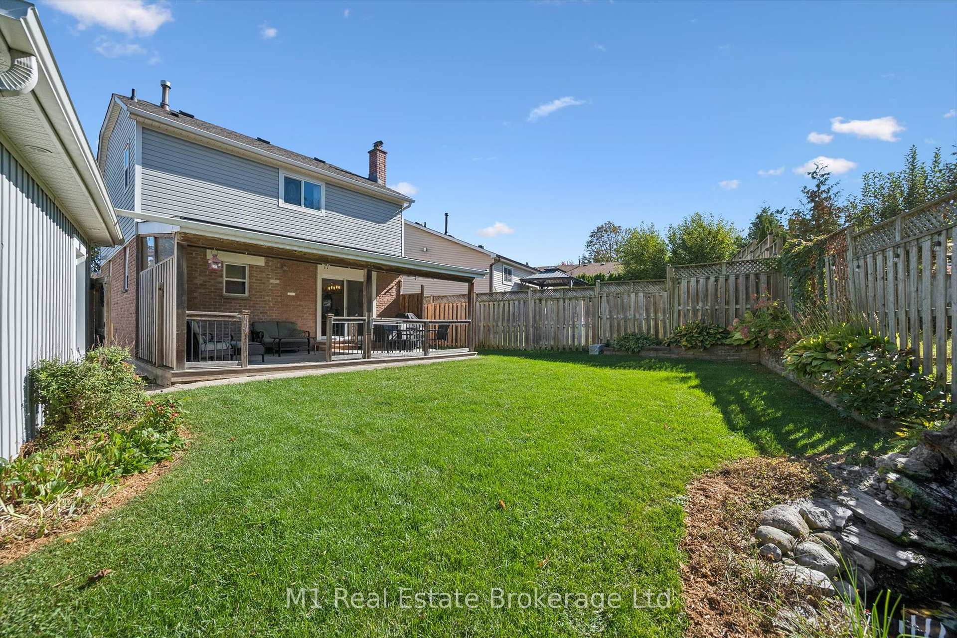 Photo 38 of 53 Johanna Drive, Cambridge, St Andrews/Southwood — HOMEH