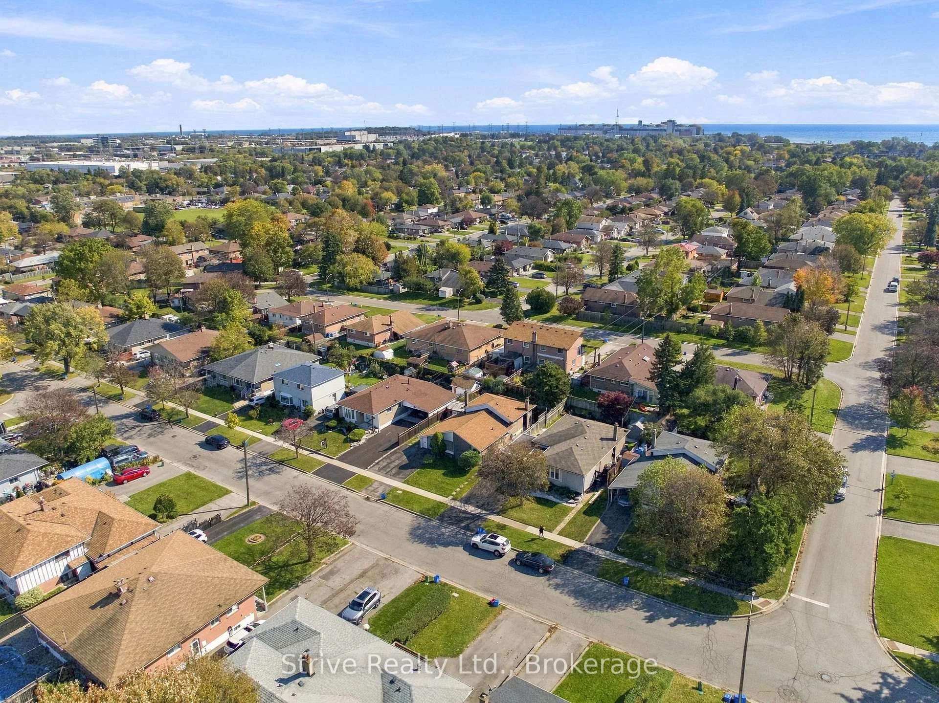 Photo 6 of 1329 Tatra Drive, Pickering, Bay Ridges — HOMEH