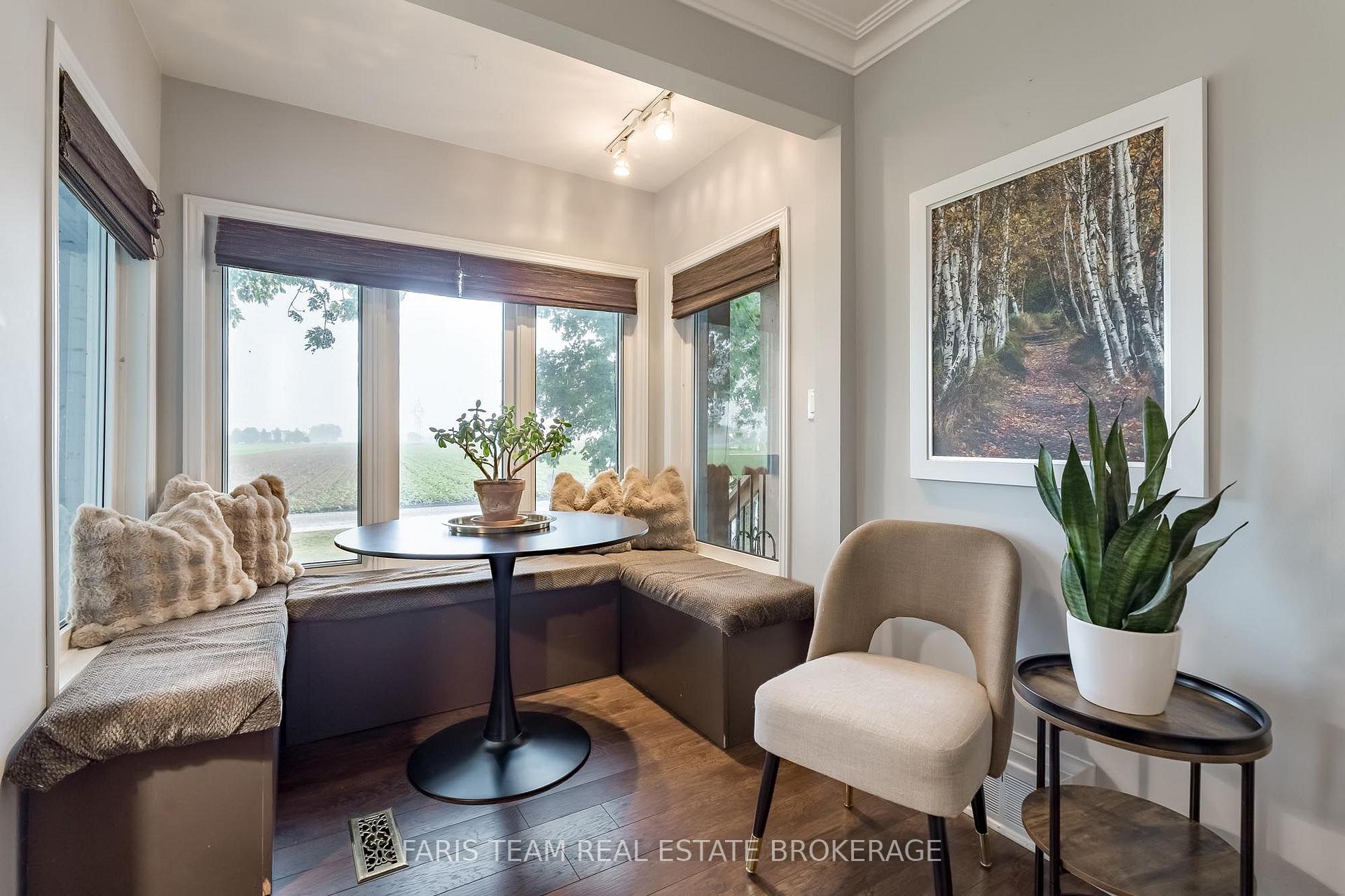 Photo 18 of 300 Juliana Road, King, Rural King — HOMEH