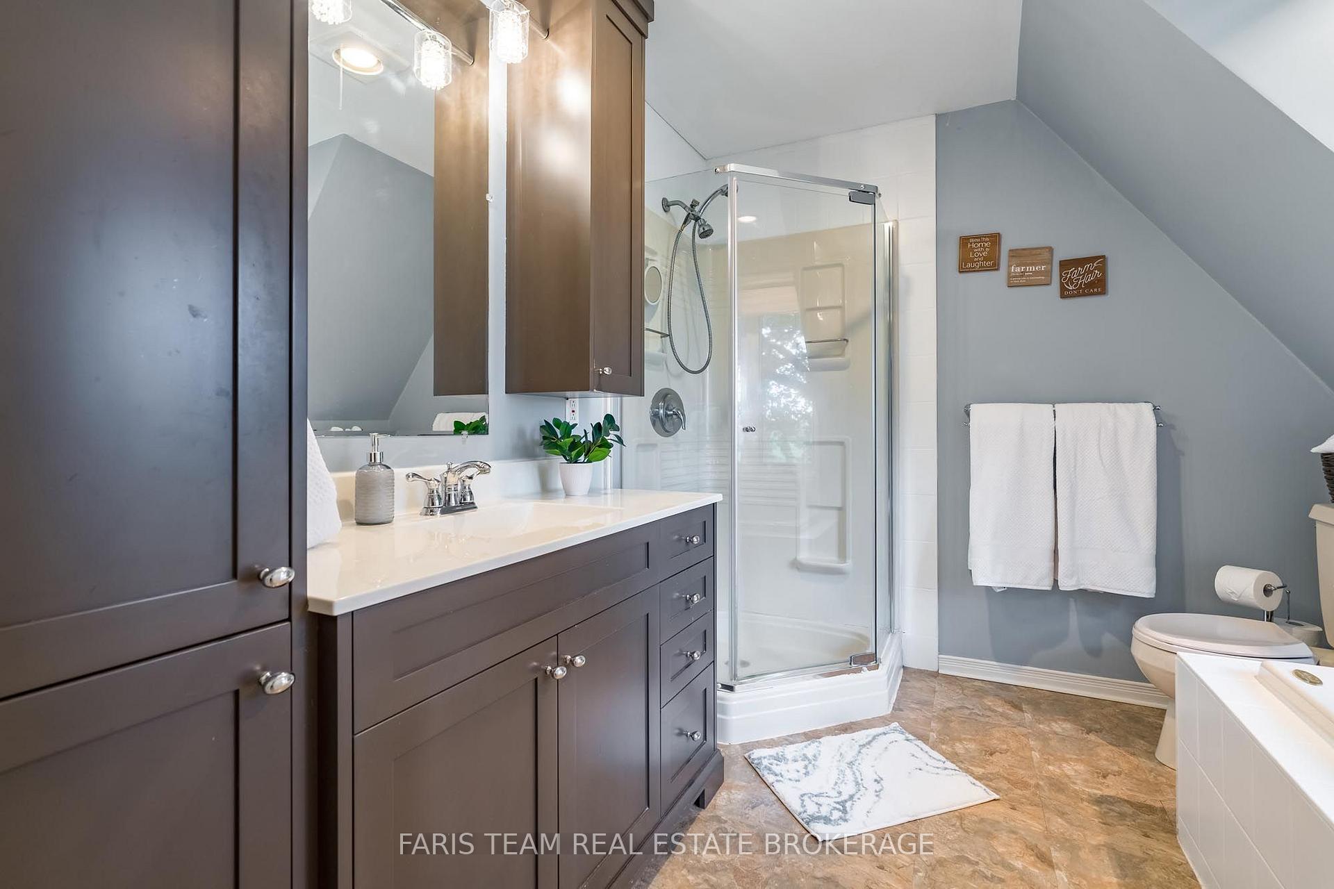 Photo 25 of 300 Juliana Road, King, Rural King — HOMEH