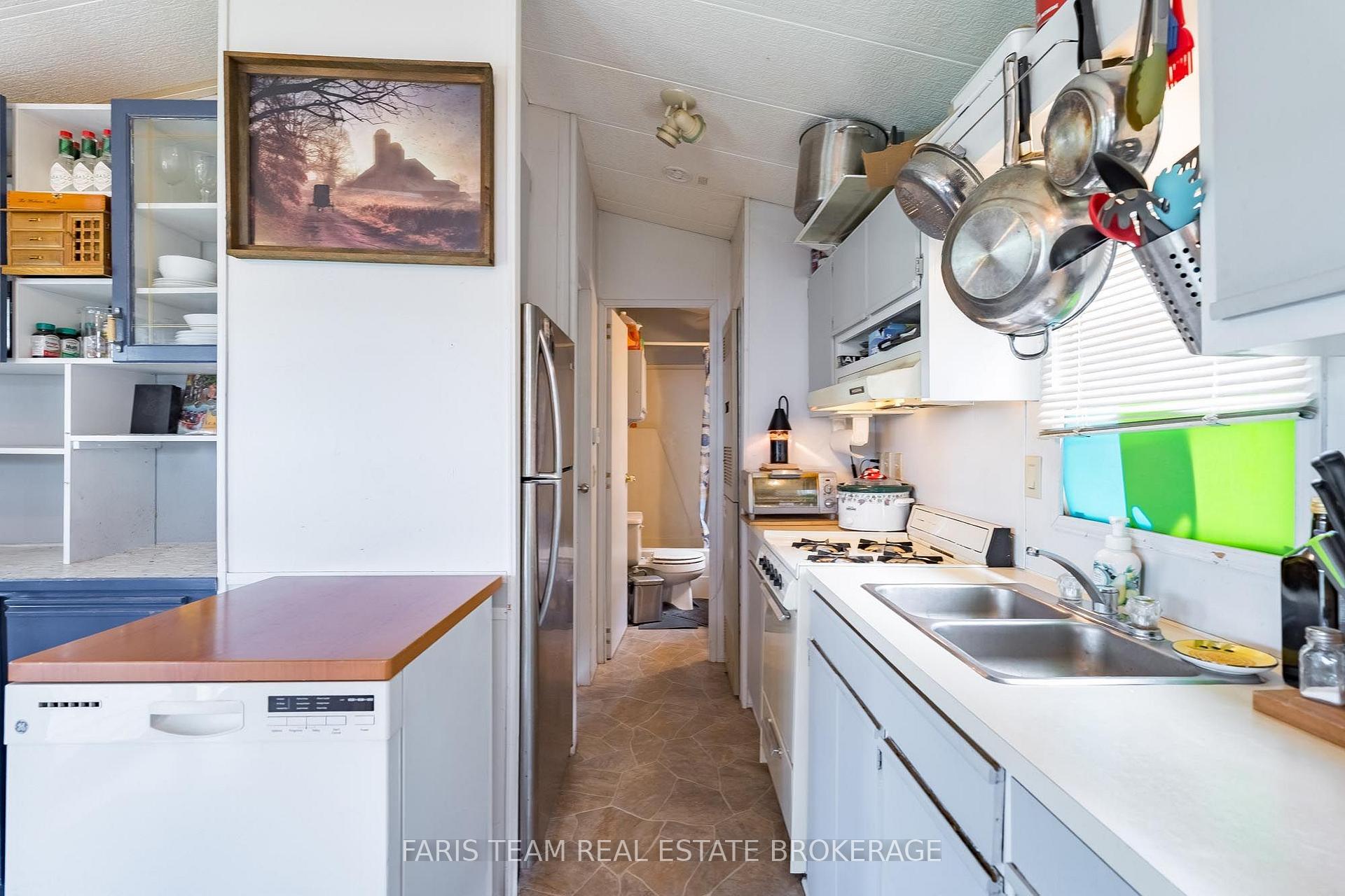 Photo 47 of 300 Juliana Road, King, Rural King — HOMEH