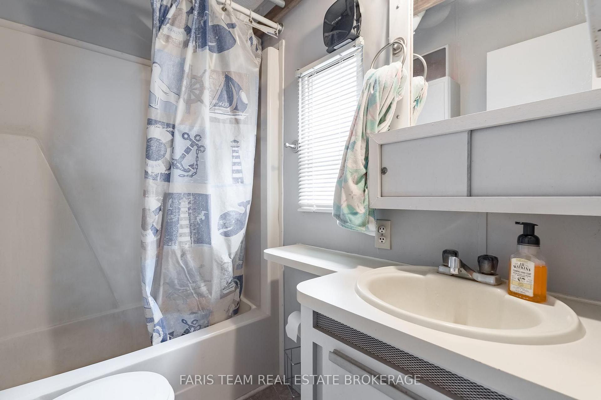 Photo 48 of 300 Juliana Road, King, Rural King — HOMEH
