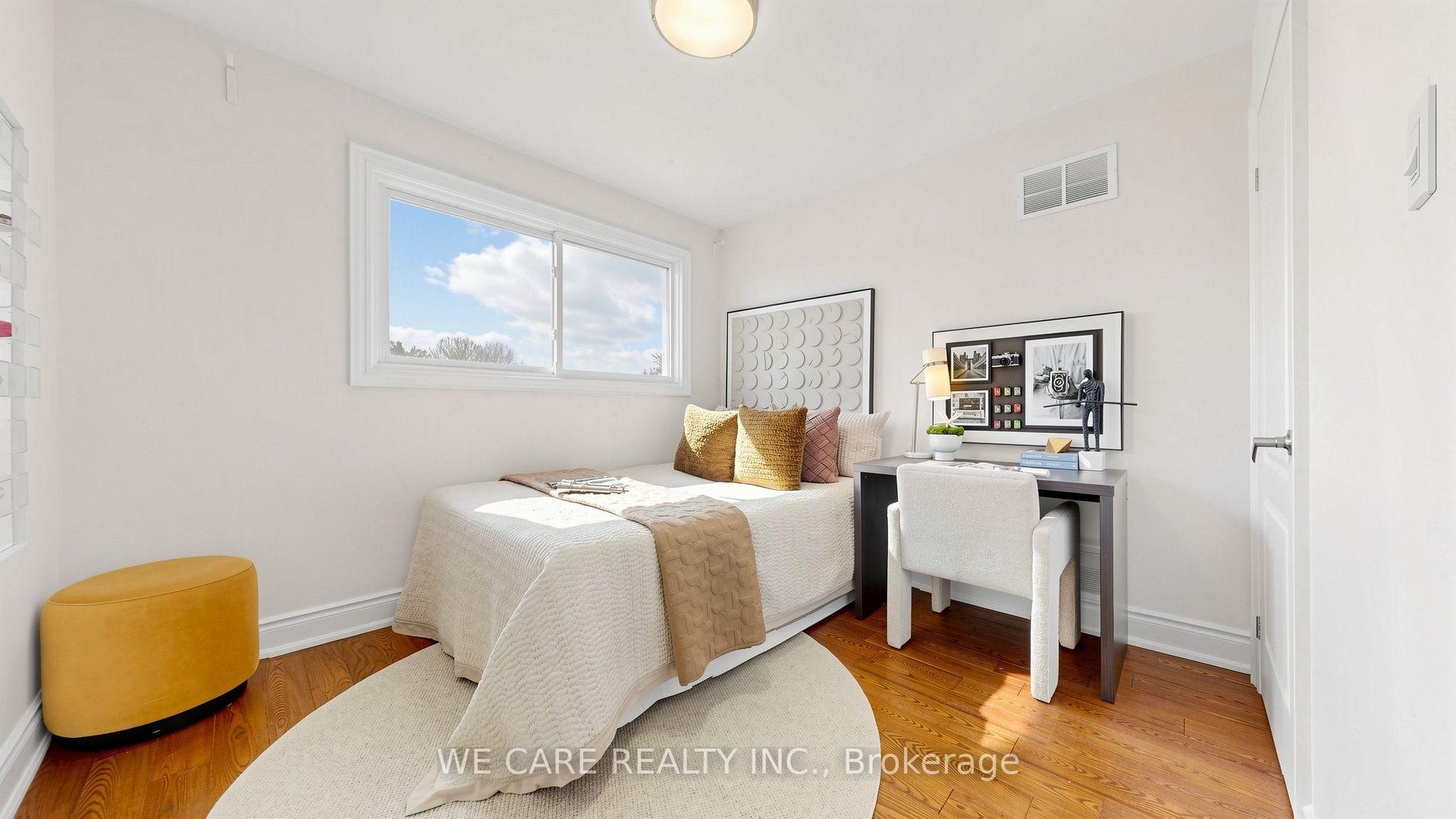 Photo 38 of 82 Barrington Crescent, Markham, Milliken Mills West — HOMEH