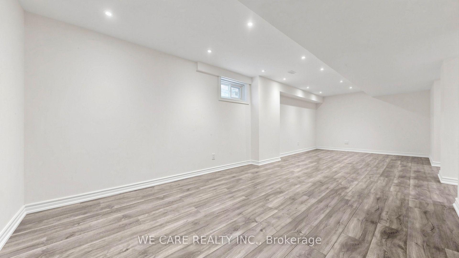 Photo 40 of 82 Barrington Crescent, Markham, Milliken Mills West — HOMEH