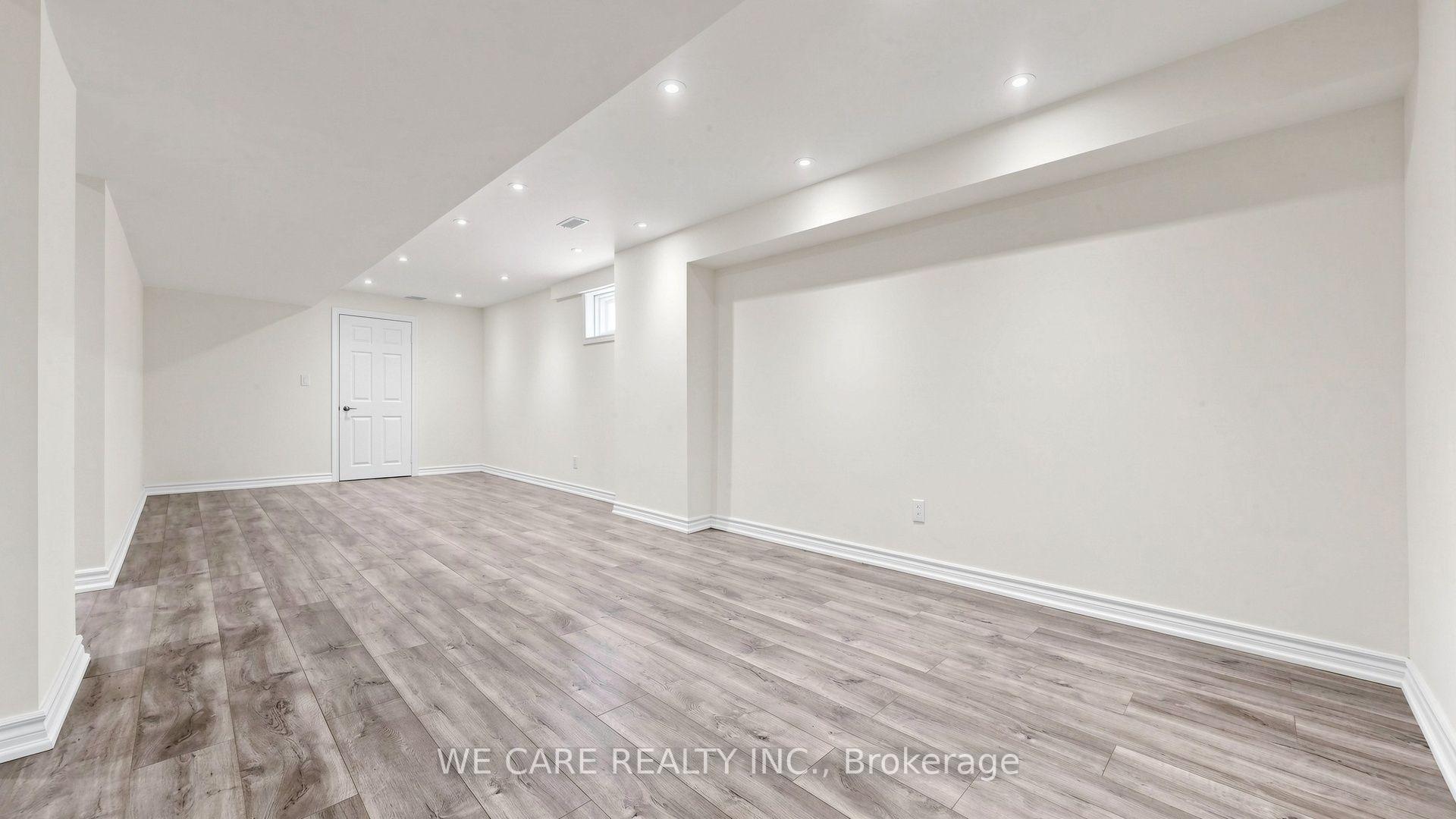 Photo 41 of 82 Barrington Crescent, Markham, Milliken Mills West — HOMEH