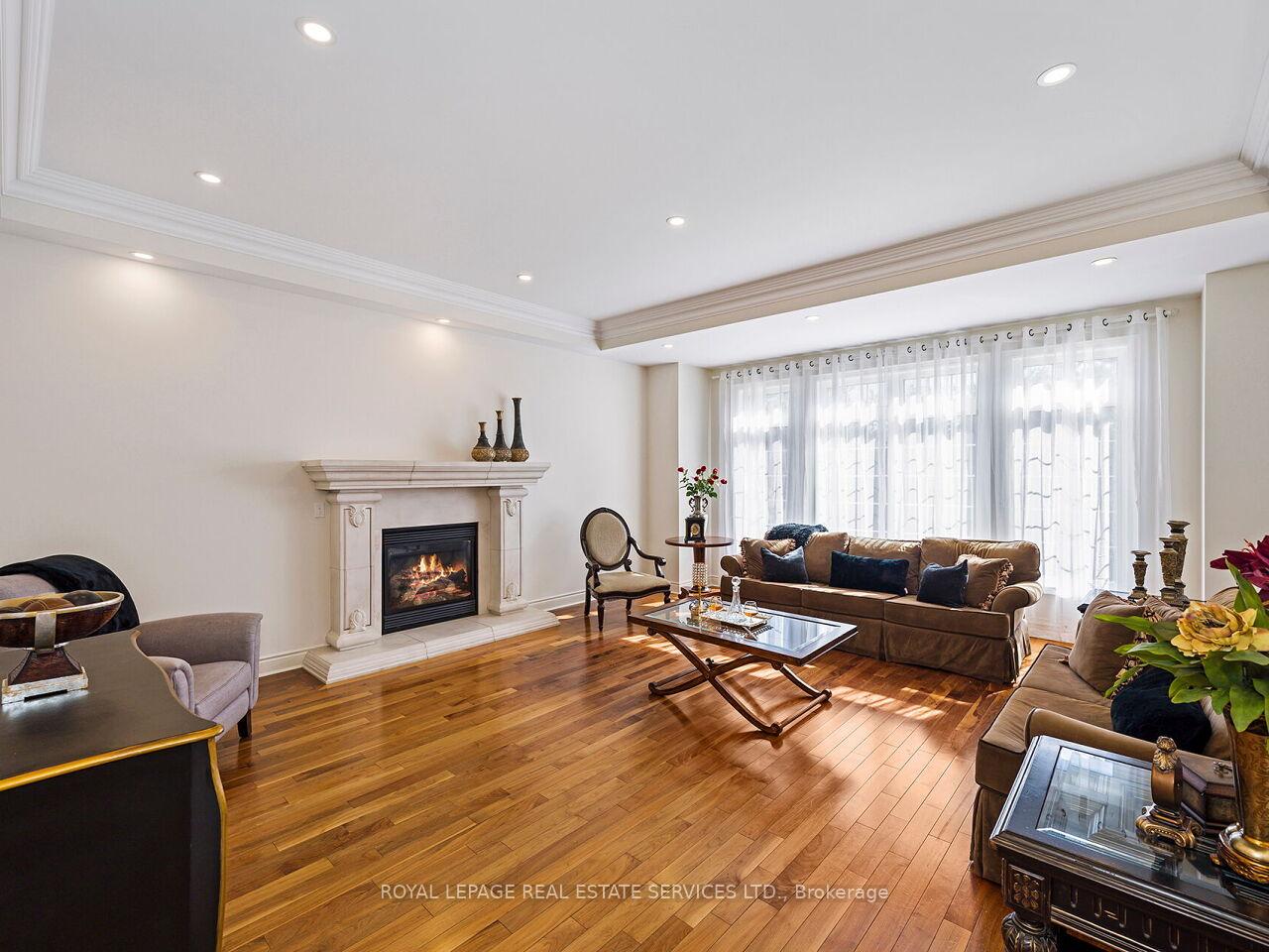 Photo 14 of 11 Beauvista Circuit, Vaughan, Vellore Village — HOMEH
