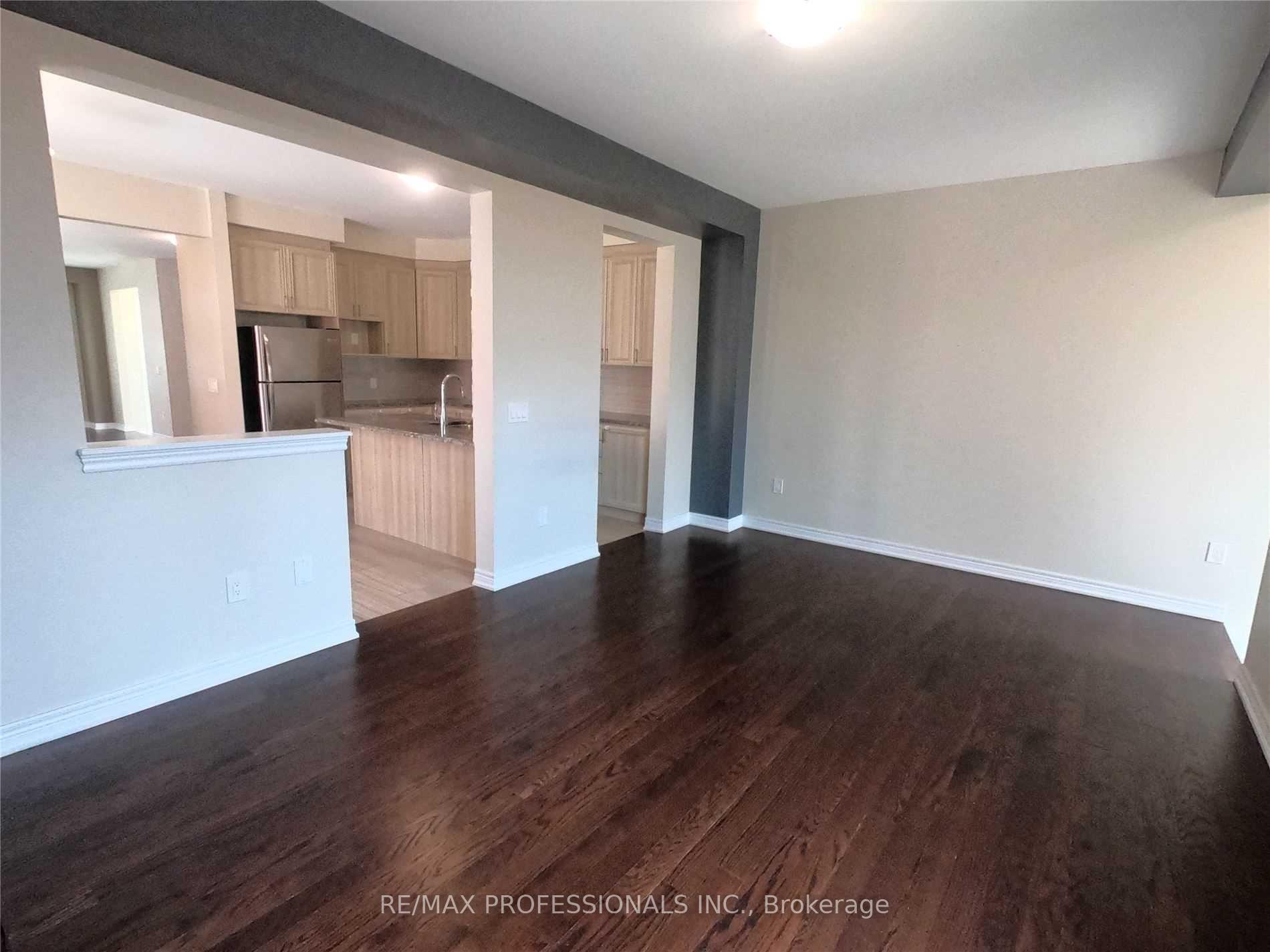 Photo 7 of 258 Inspire Boulevard, Brampton, Sandringham-Wellington North — HOMEH