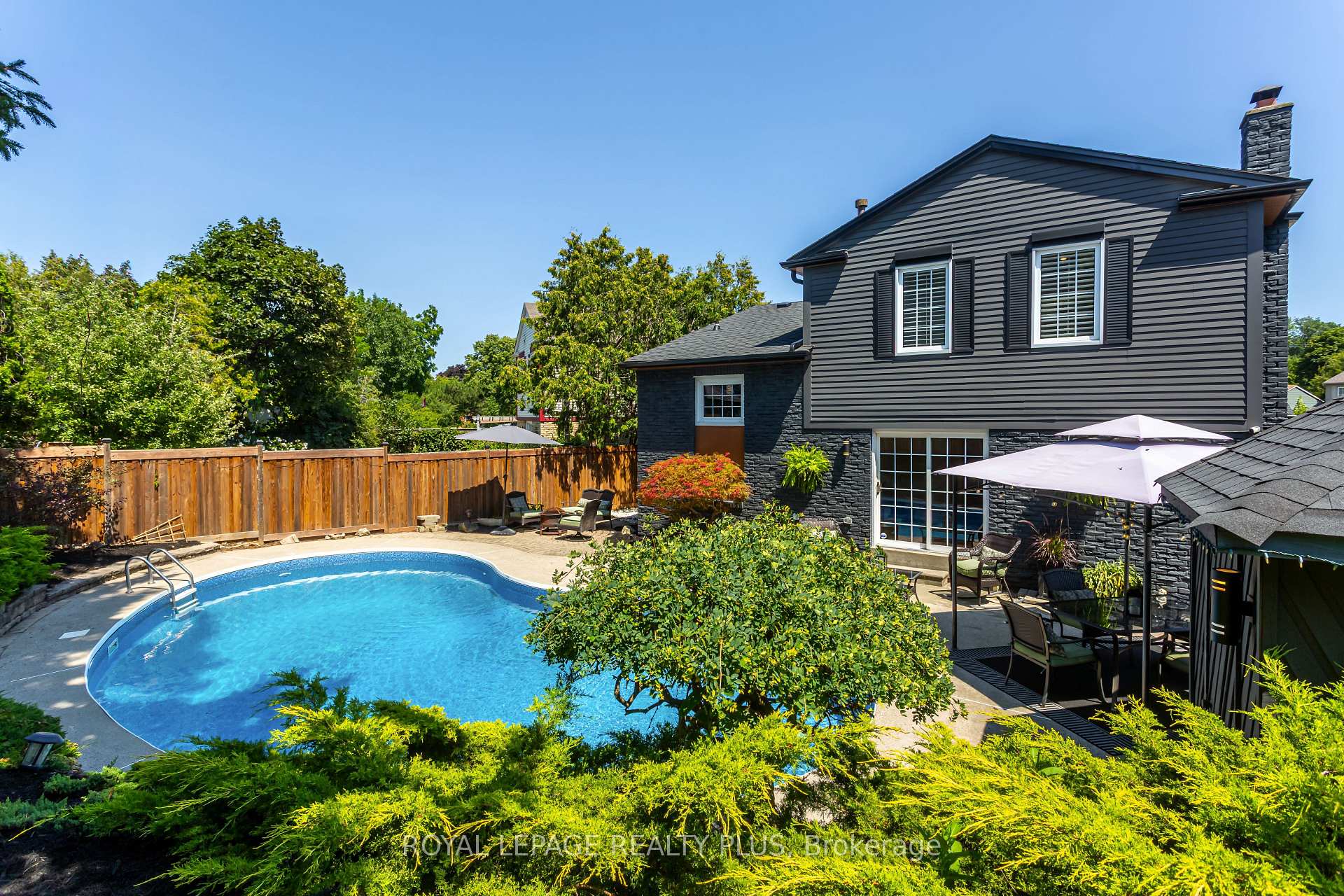 Photo 36 of 2985 Dancer Court, Mississauga, Erin Mills — HOMEH