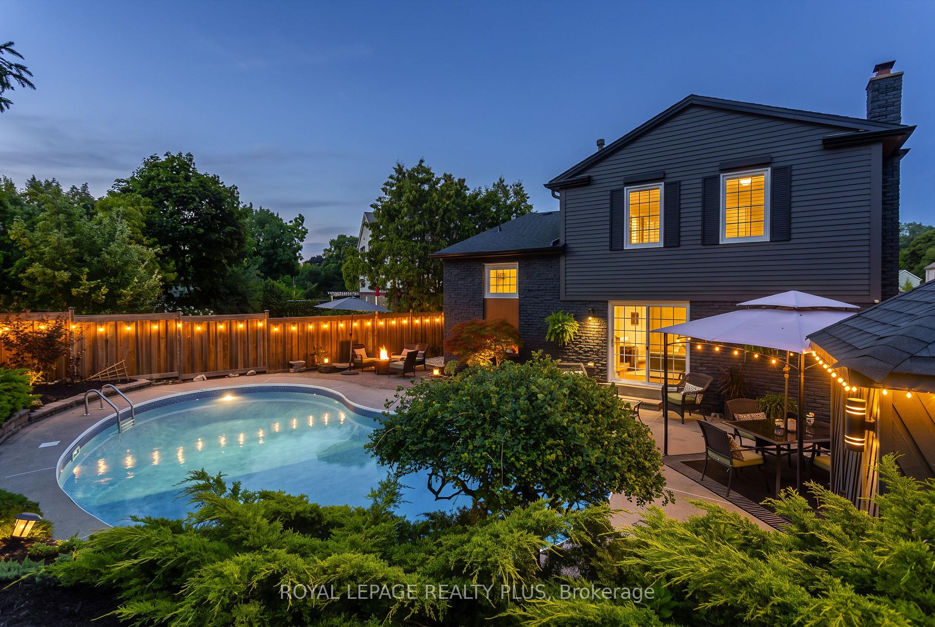 Photo 37 of 2985 Dancer Court, Mississauga, Erin Mills — HOMEH