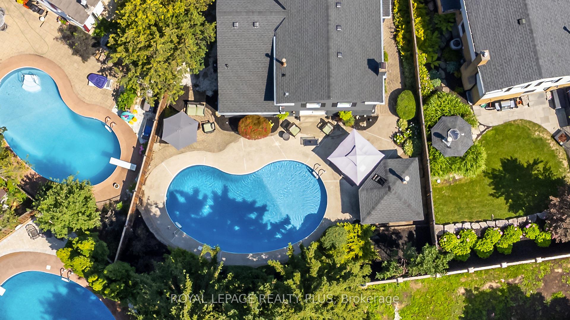 Photo 40 of 2985 Dancer Court, Mississauga, Erin Mills — HOMEH