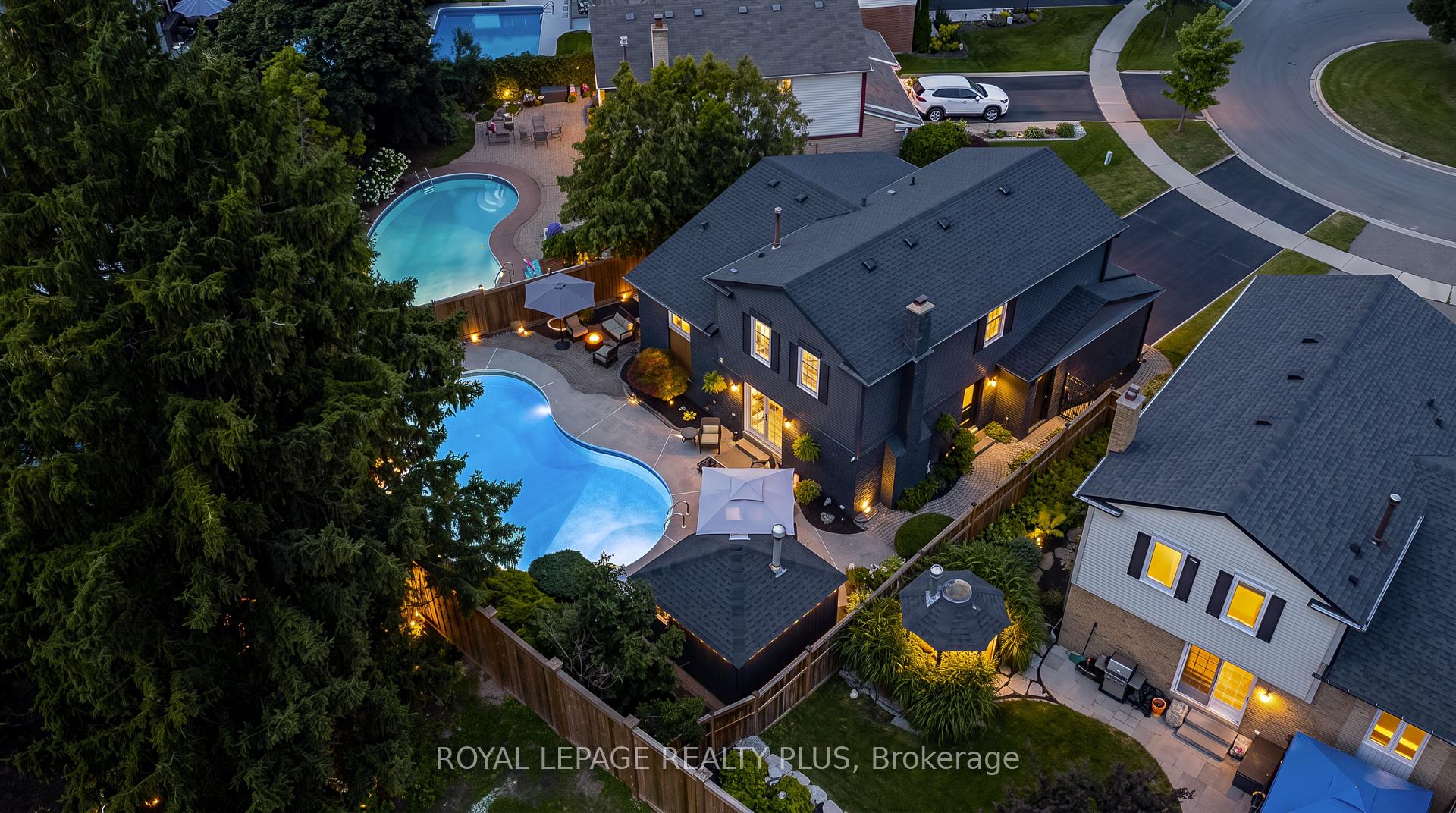 Photo 43 of 2985 Dancer Court, Mississauga, Erin Mills — HOMEH