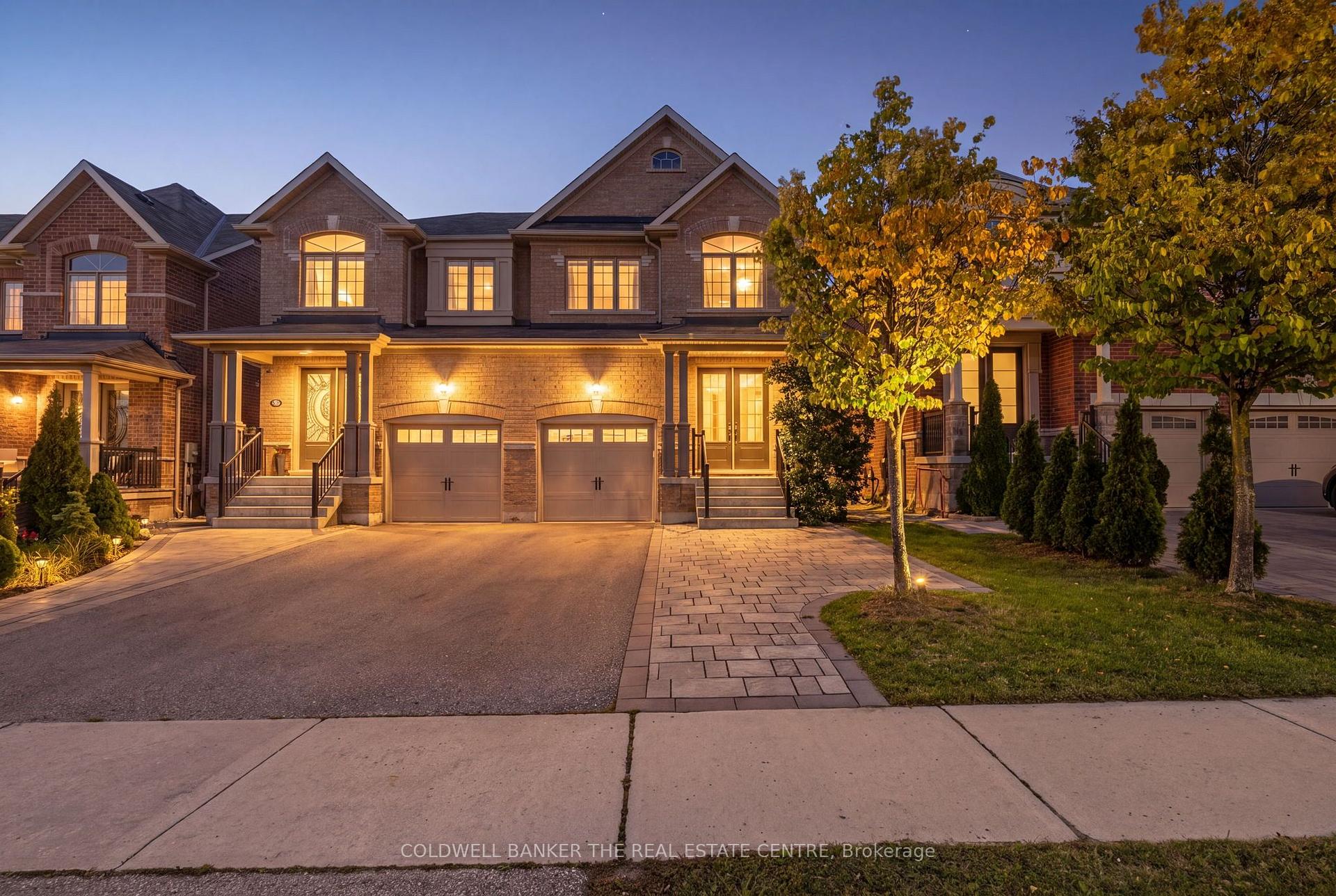 Photo of 705 Yarfield Crescent