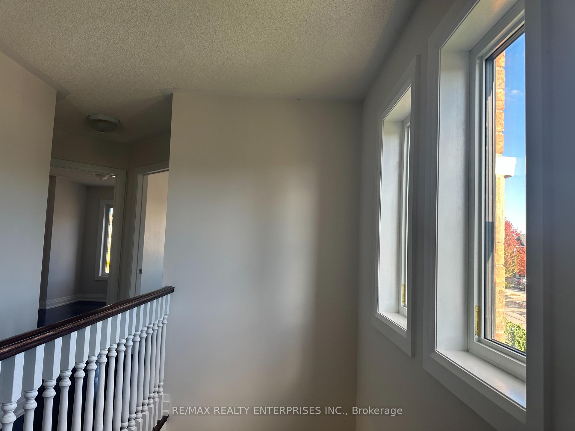 Photo 22 of 2 Summit Drive, Vaughan, Vellore Village — HOMEH