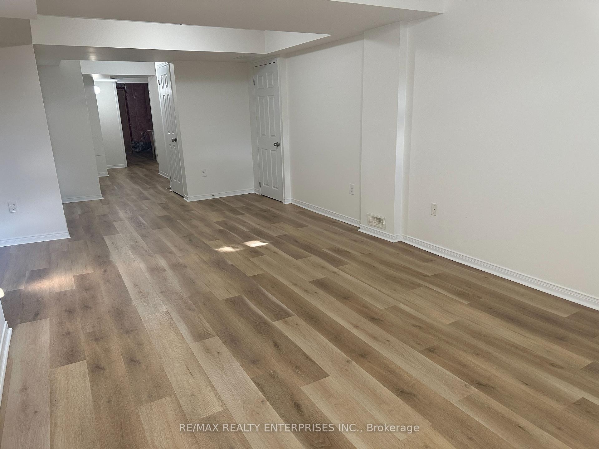 Photo 27 of 2 Summit Drive, Vaughan, Vellore Village — HOMEH