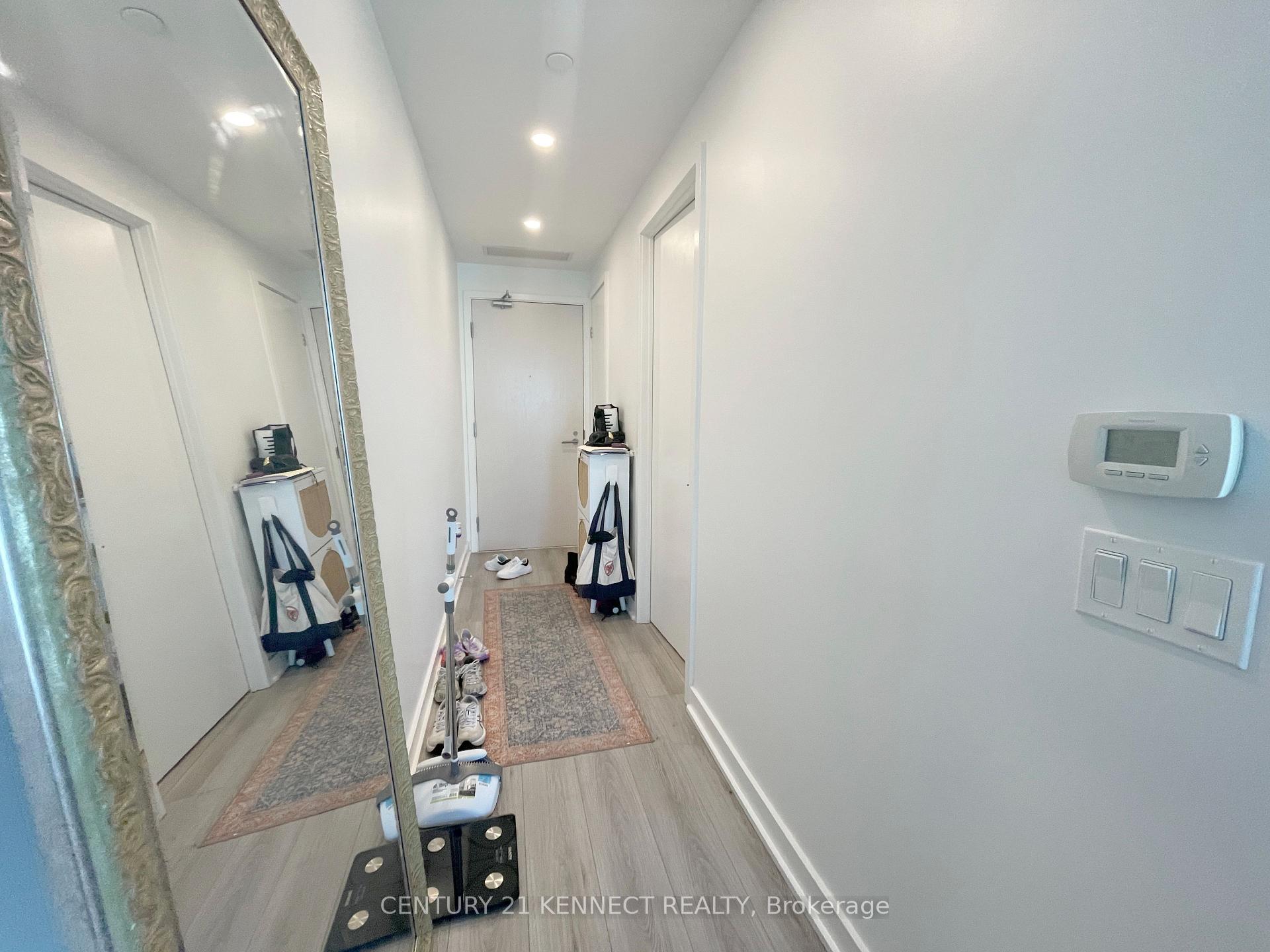 Photo 4 of Unit 4309, 115 Blue Jays Way, Toronto, Waterfront Communities — HOMEH